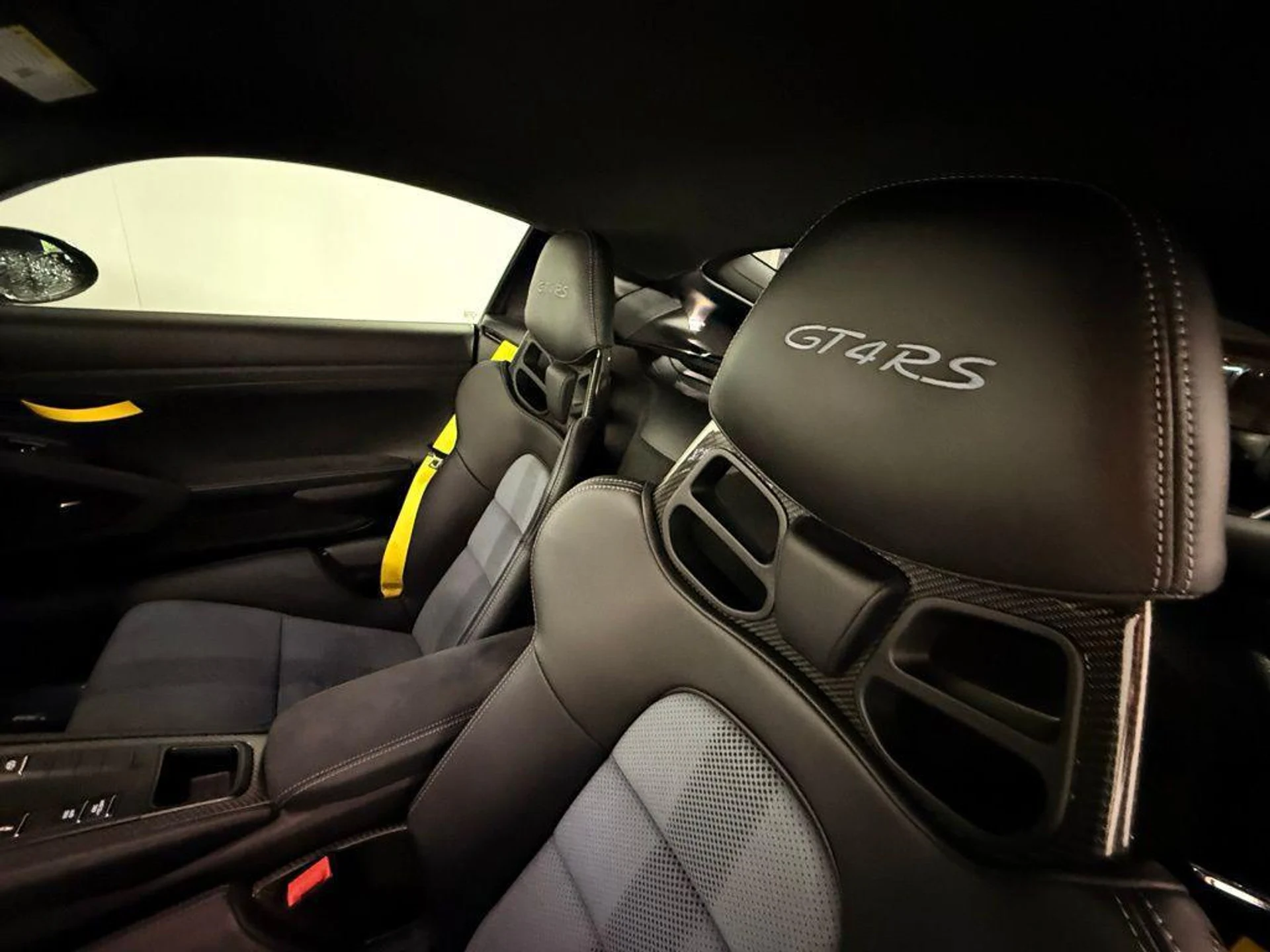 mph023_422184396_qyx_T_Miqg_IVI_9fc_LJ_8g5_Dg7_R9p_Io_6f35040ed5