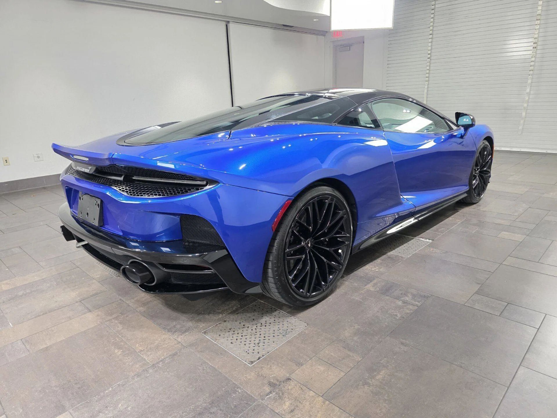 mph023_4221933554_083c2fbc5aa45c28e7d592c18910595b_186d498bbf