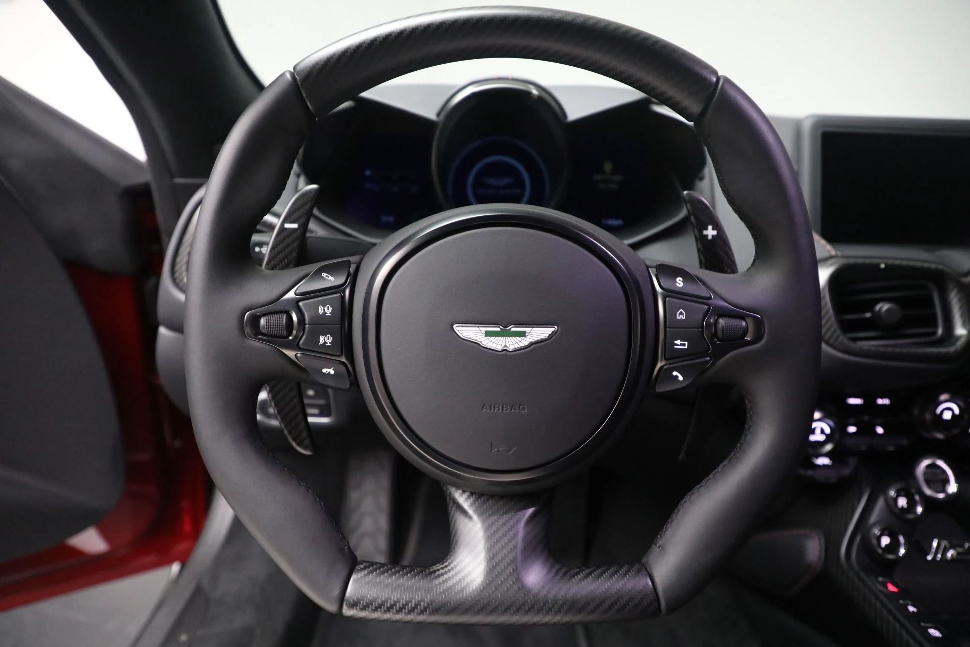 mph023_4222082267_Used_2023_Aston_Martin_Vantage_V12_35f2b7b950