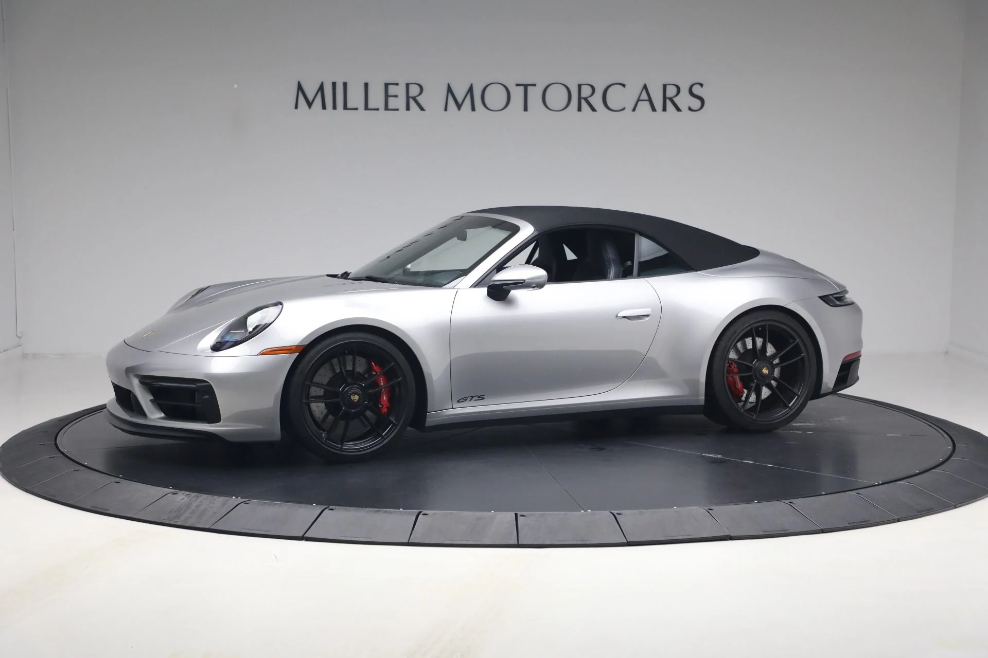 mph023_4226629085_Used_2024_Porsche_911_Carrera_GTS_1782226515_8a4170ed4e