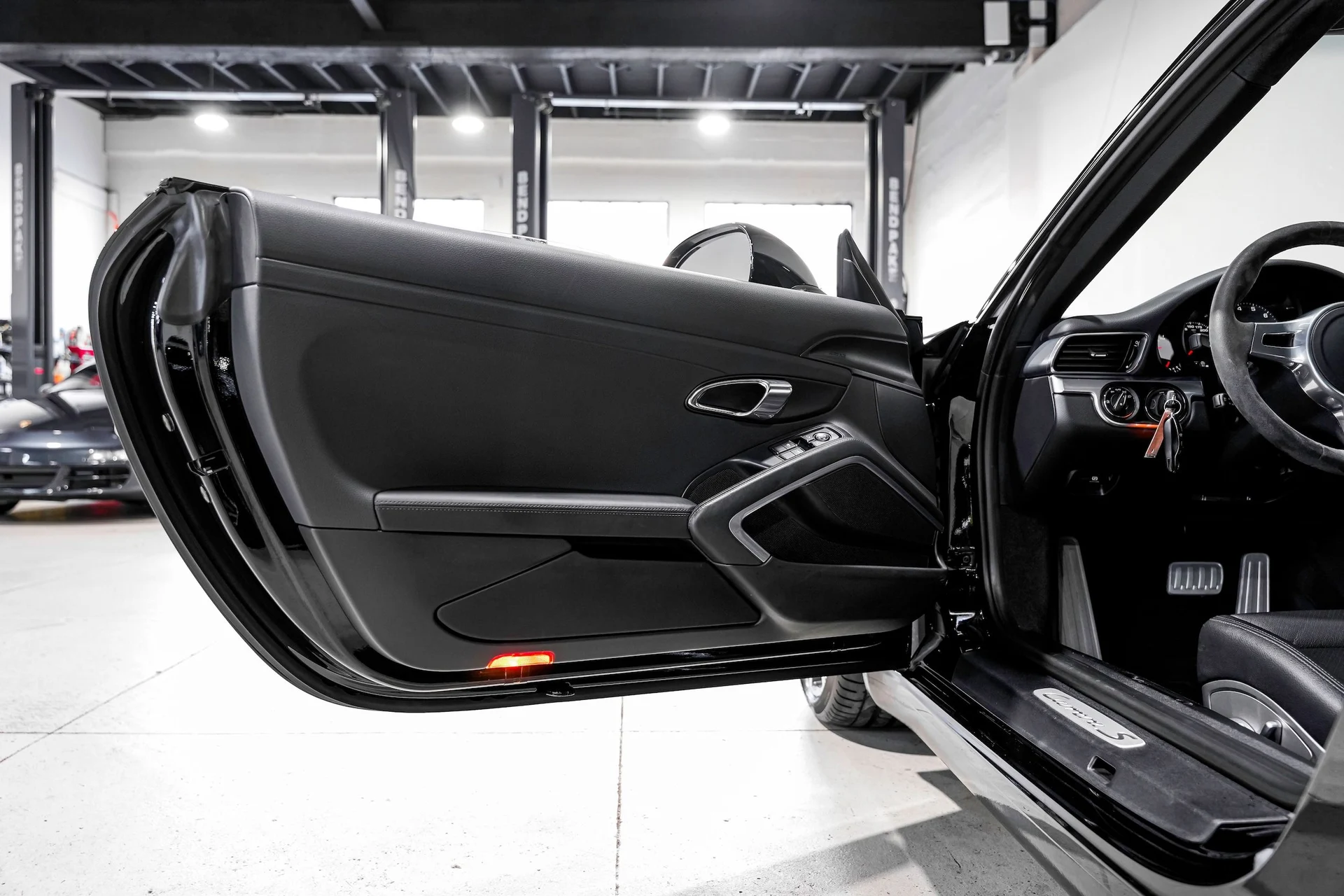 mph023_4229889485_66ecee61e04f6c75836da4d37ef3290cx_1997605ac8