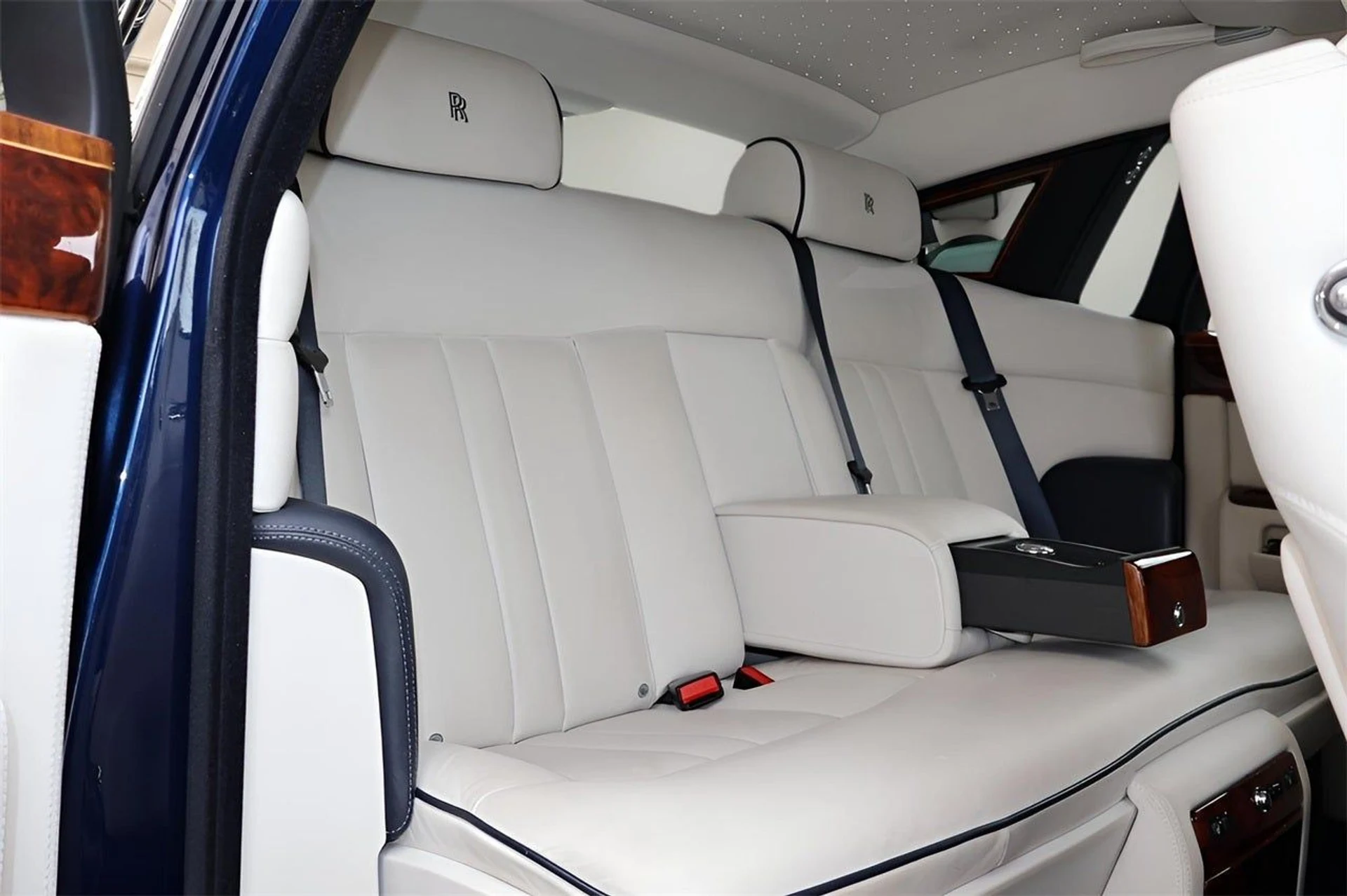 mph023_423398578_24_01407405dd