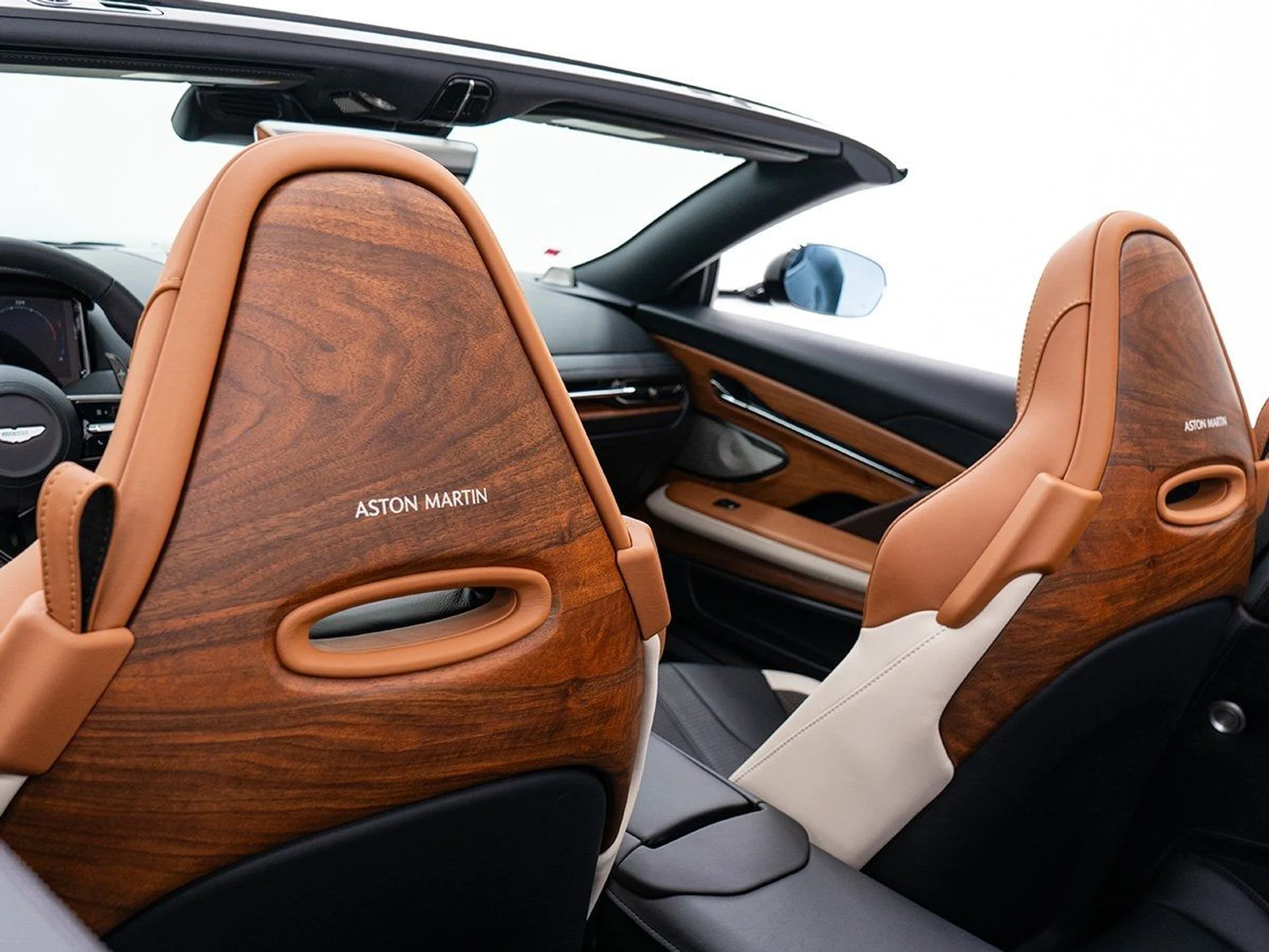 mph023_4239656305_591b84ebdbf5d7ae13a22787b52bb272_4b966b8988