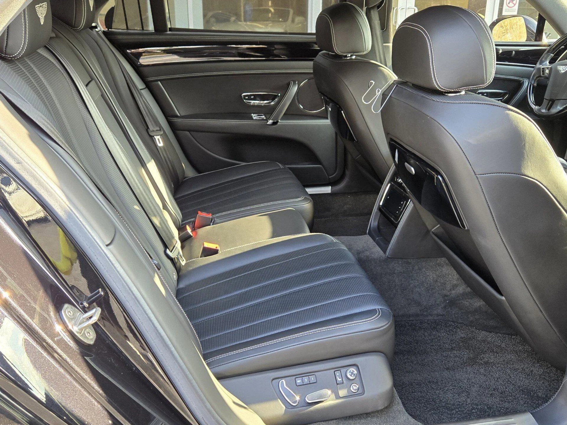 mph023_424113662_b8b0c6175342e26531984903c54d8ccax_32cecb6164