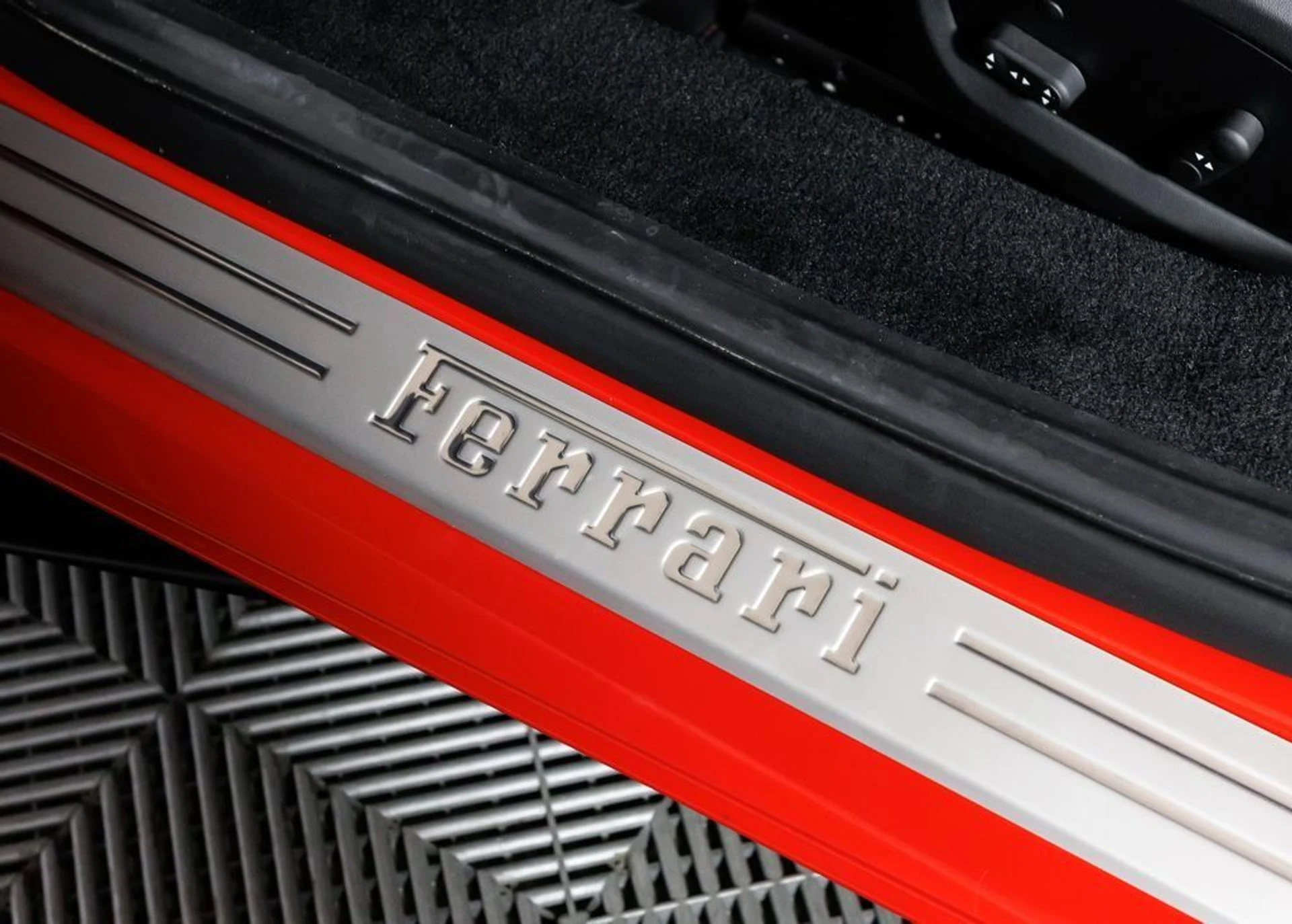 mph023_4244203001_5d1df3f5e5ad512f7ce10da3d84eb912_29c7d353ef