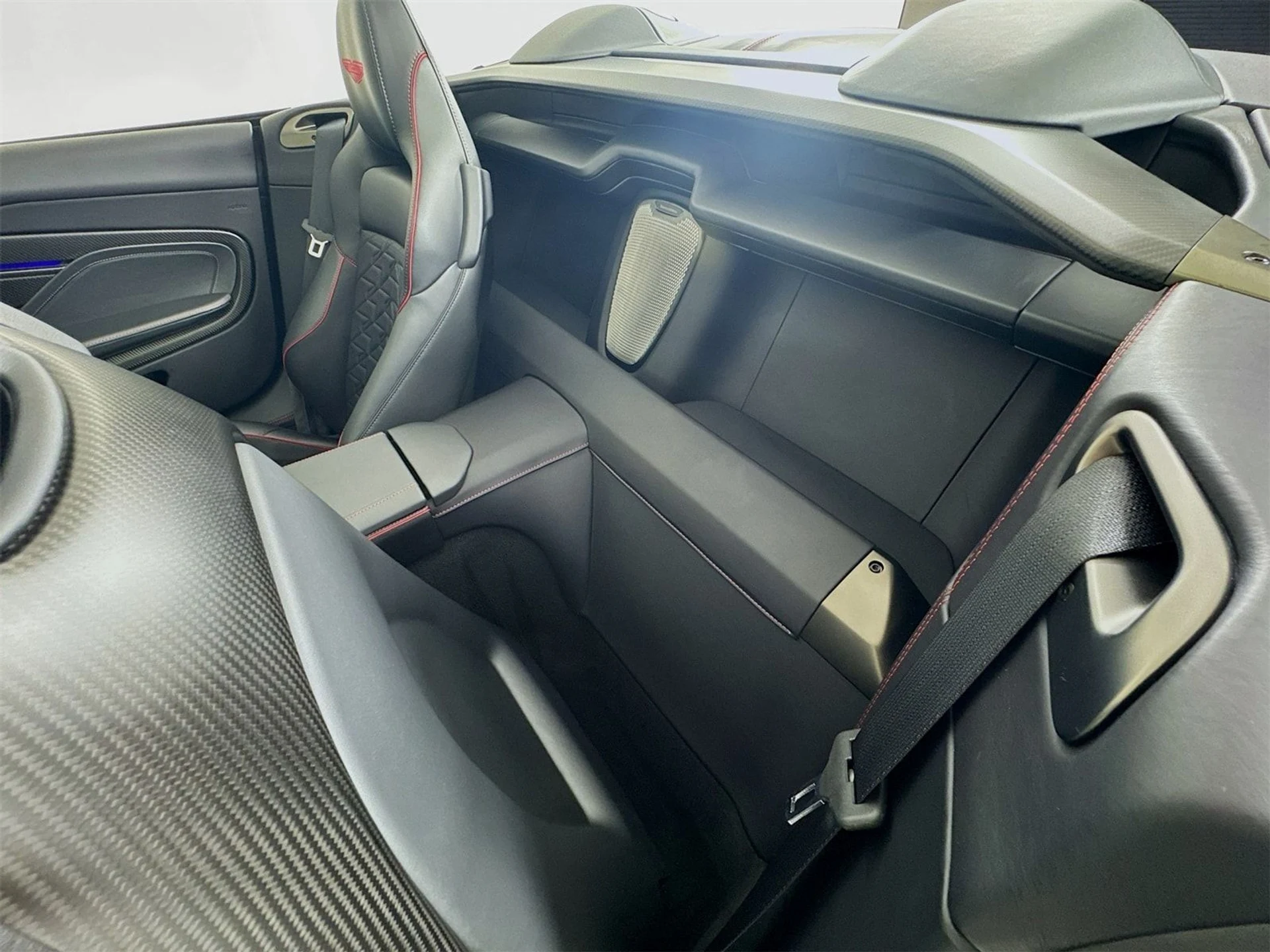 mph023_424480356_9afd521968866ceef876079569aa734bx_047f0f5285