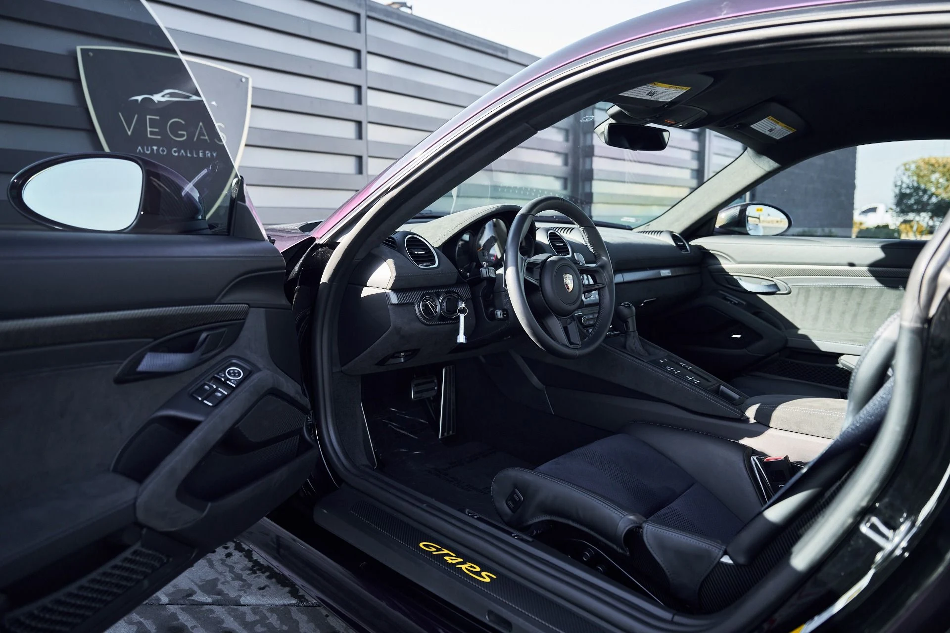 mph023_4245634496_Used_2024_Porsche_718_Cayman_GT_4_RS_1769909433_cbd2e8ef28