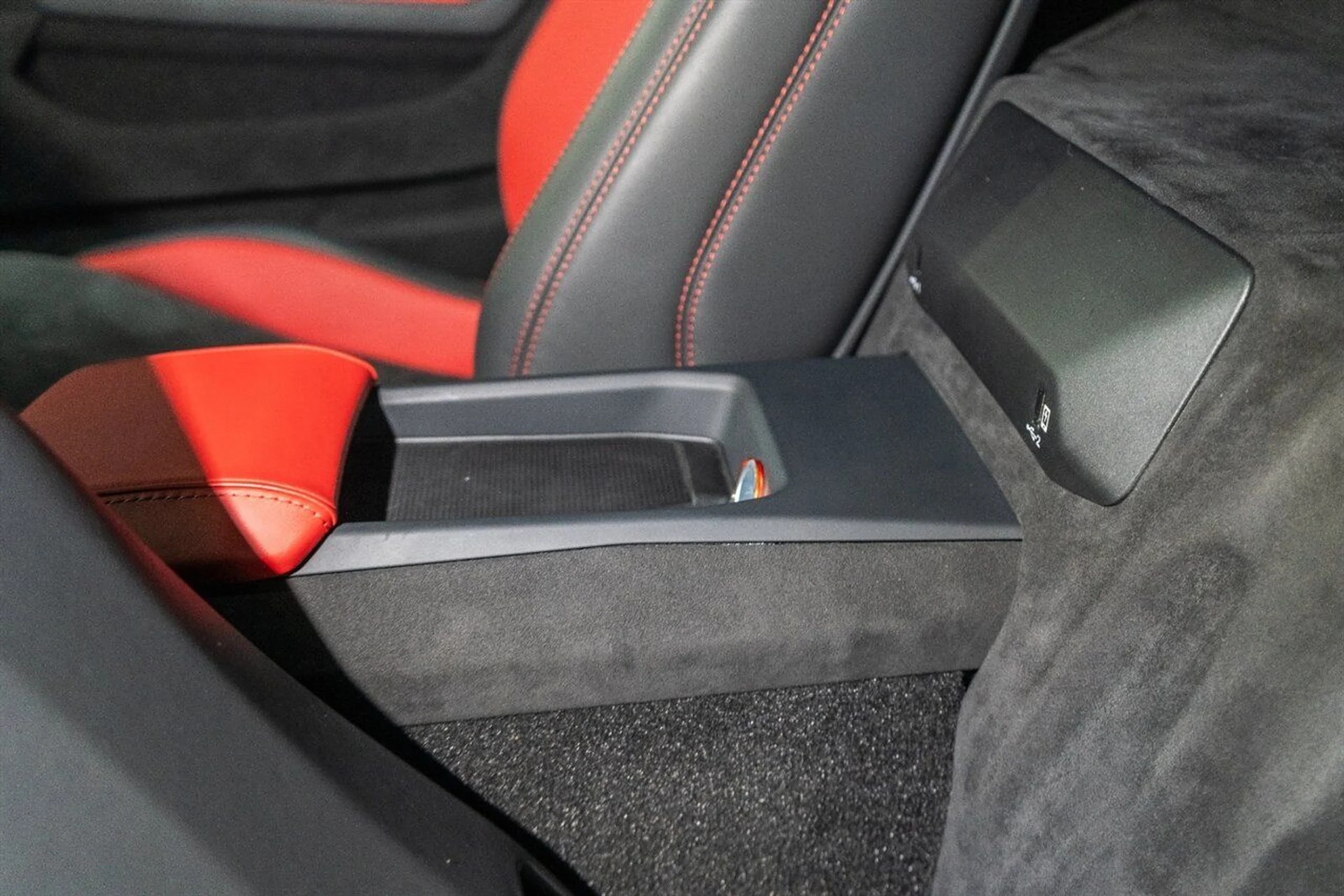 mph023_4246879760_1544579497_1280_98e31b052e