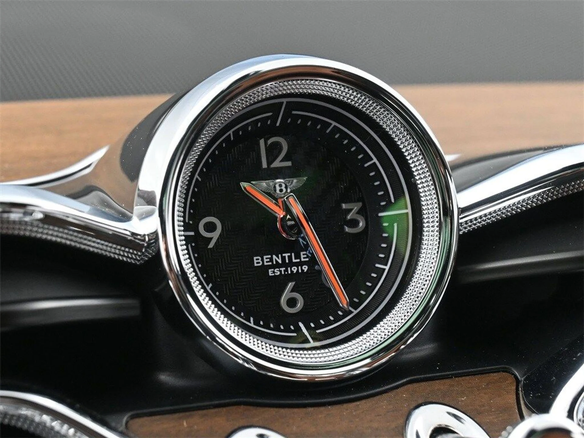 mph023_4253731005_3ea95f75528810961eab46edbe40e466x_8a41018c6e