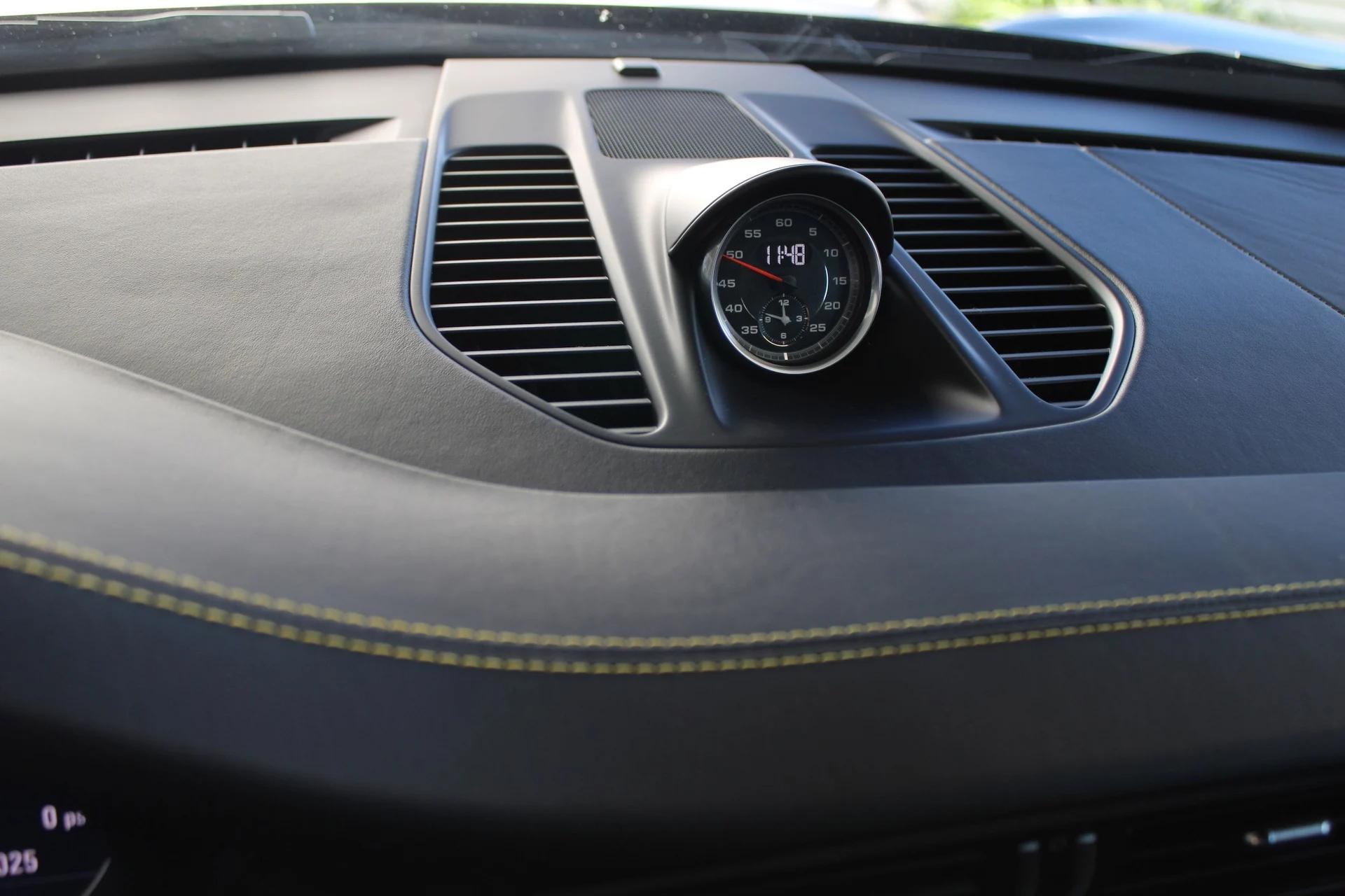 mph023_4264770639_a10ede84756f6c712a6c2e9923793525x_4e7133eb82