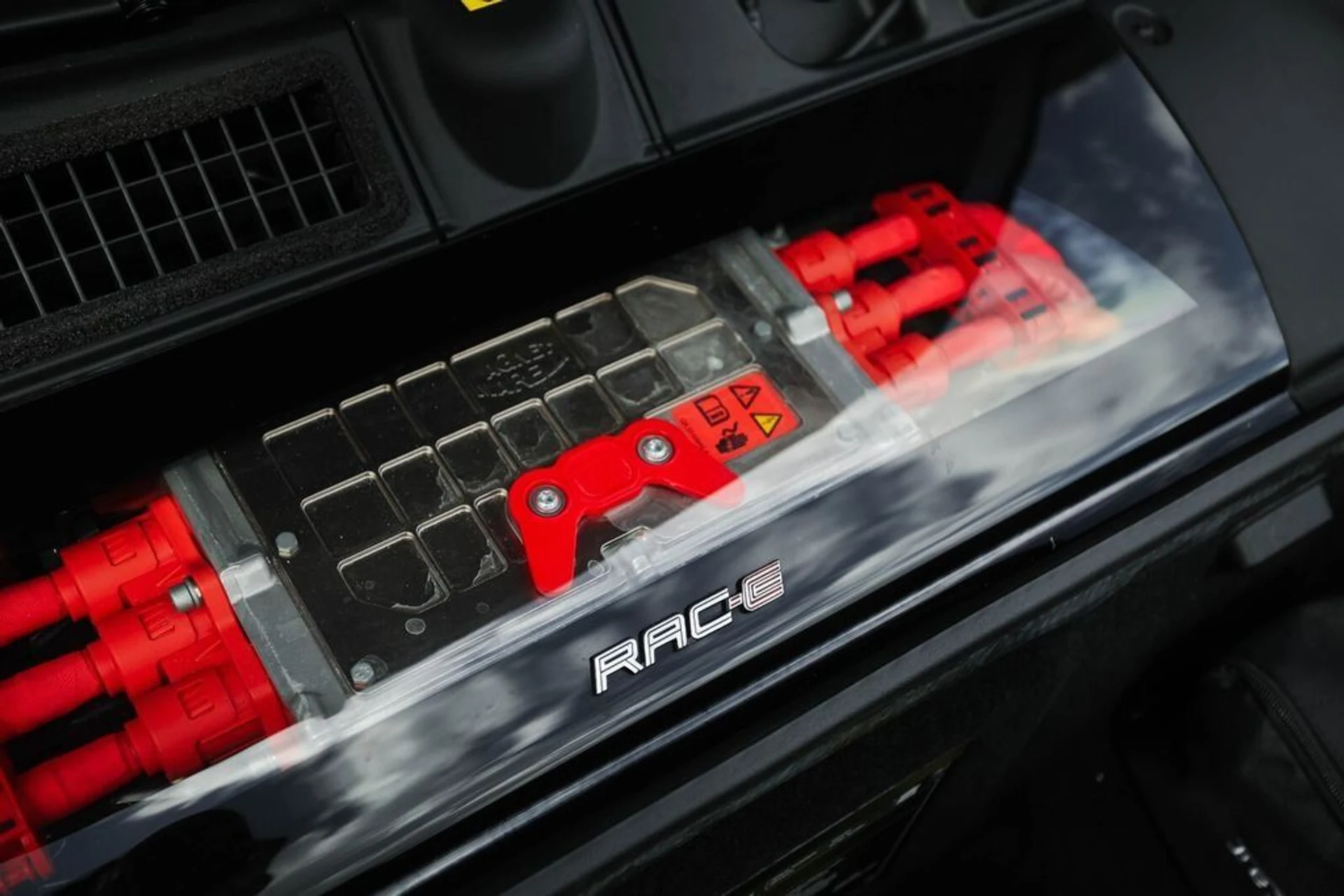 mph023_4268844662_7341b338ca5cdf3bb3b41525644a8184_6a08860ecb