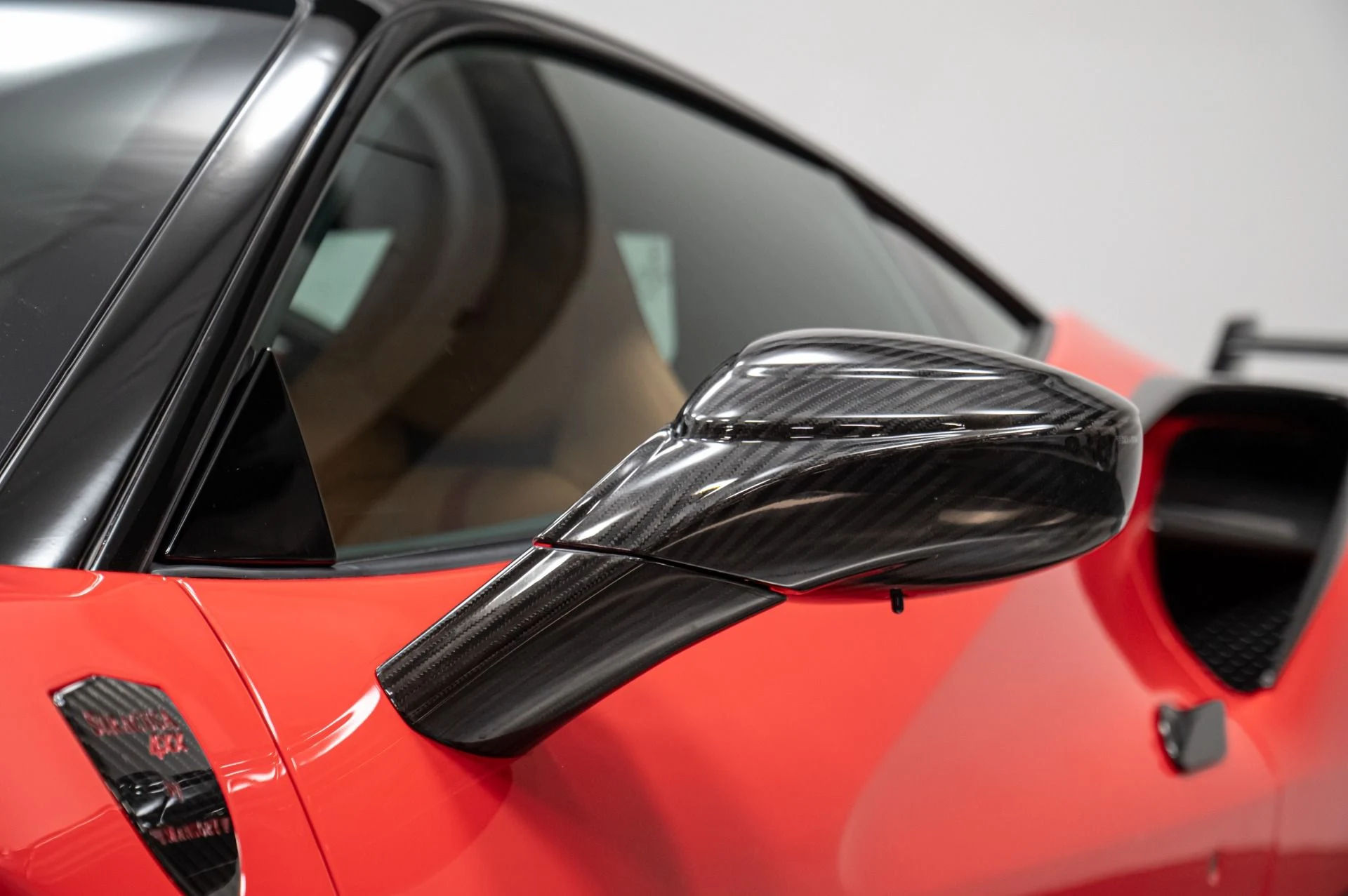 mph023_4270212253_Used_2016_Ferrari_488_GTB_1747692594_e5182ac888