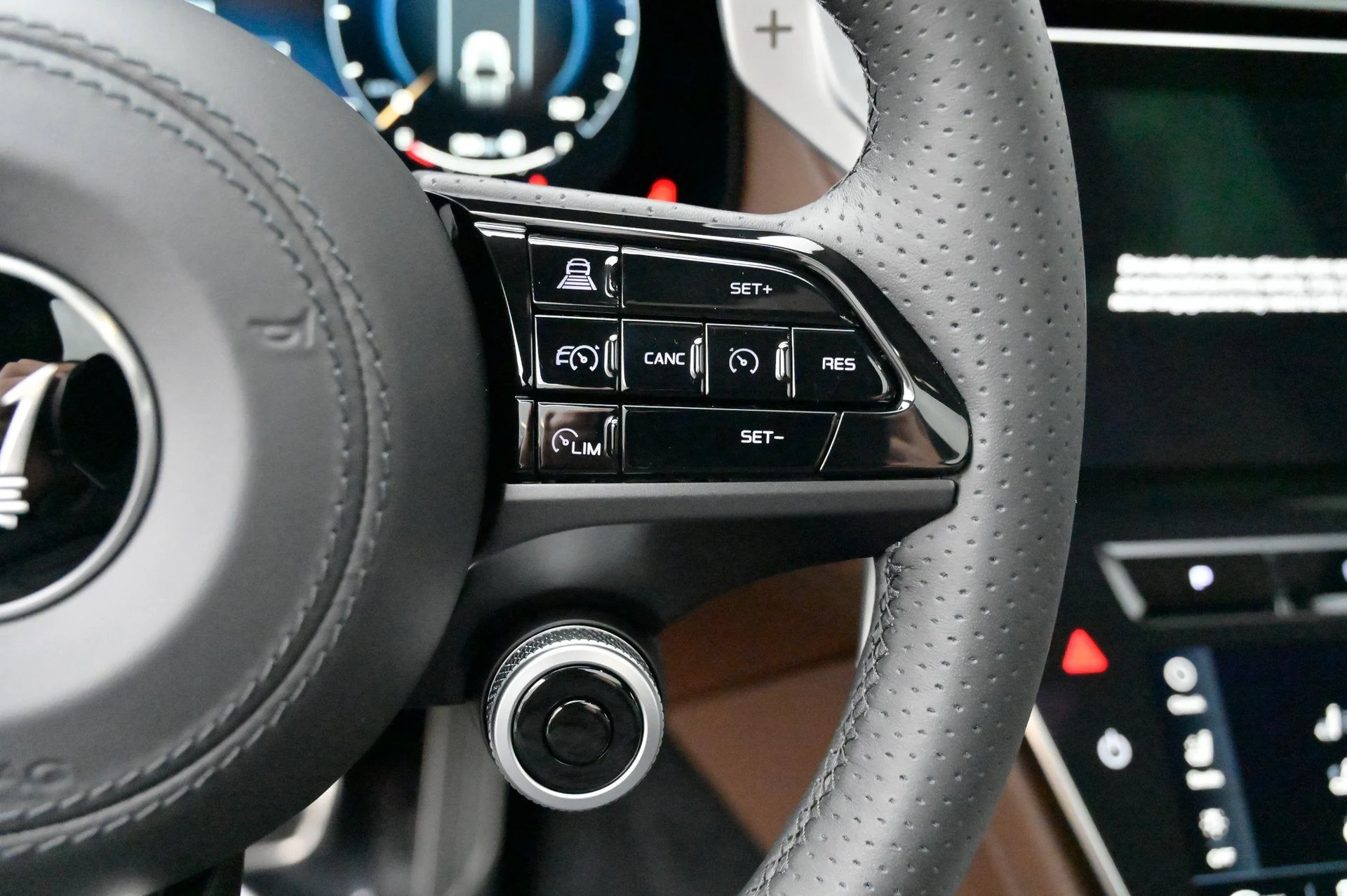 mph023_4276517650_415c7f1047d44956956a1cbb363cf91a_cc0727f092