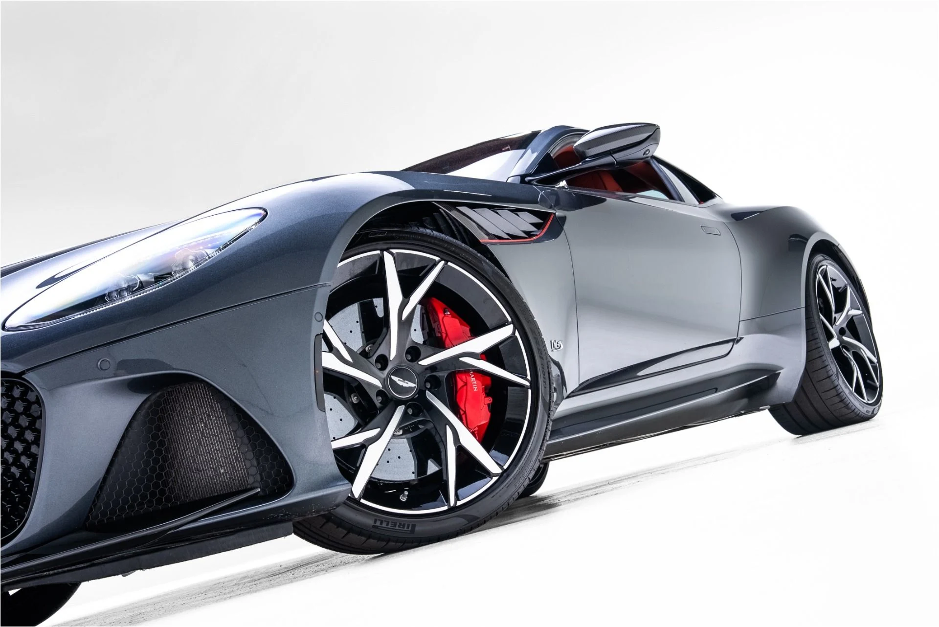 mph023_428294703_Used_2019_Aston_Martin_DBS_Superleggera_1772826808_e206c48e0e