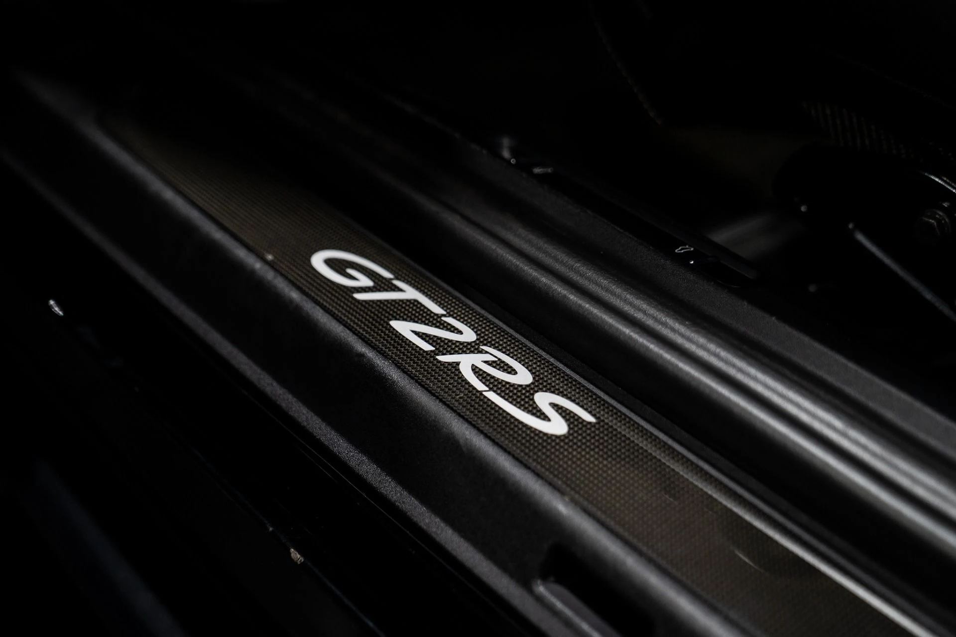 mph023_4284792099_Used_2018_Porsche_911_GT_2_RS_Weissach_Pack_Mag_Wheels_1770226697_0faf649667