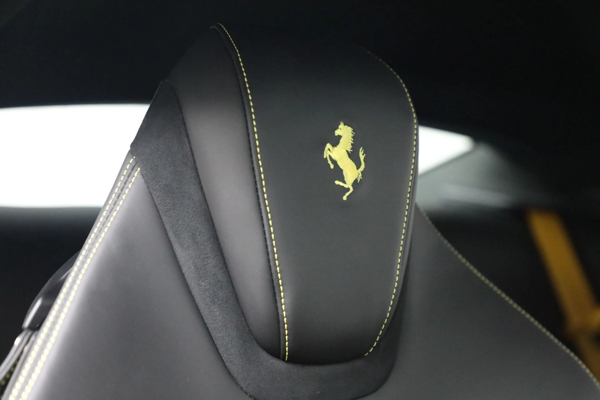 mph023_440313846_Used_2023_Ferrari_Roma_ab6146c484