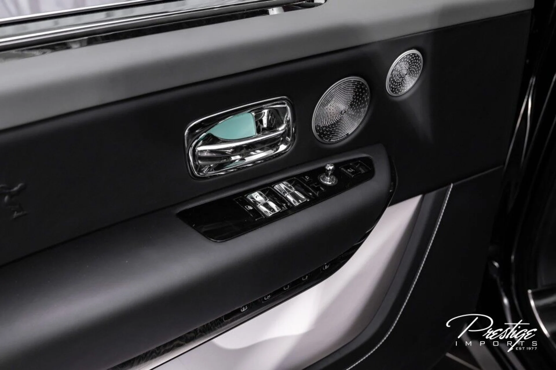 mph023_444195947_f2766c7a95f4bc9b34d19afd9fb54e48_425ec212a0