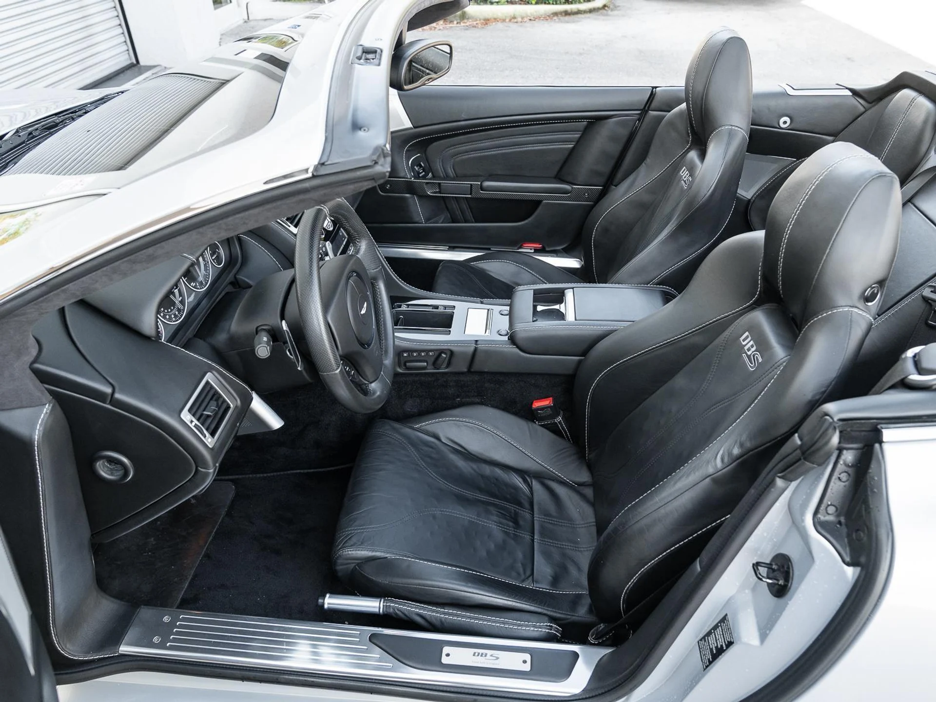 mph023_446118450_Used_2010_Aston_Martin_DBS_2dr_Volante_1771496226_339ee88a14