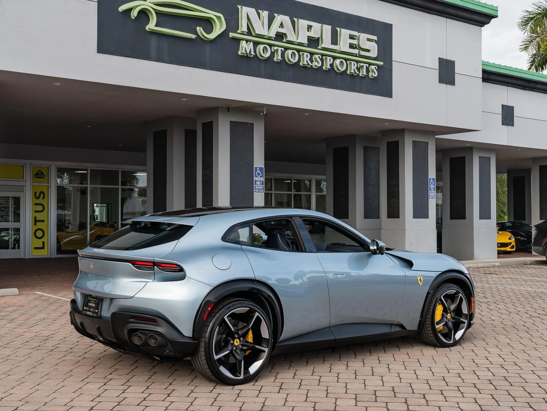 mph023_446685078_Used_2025_Ferrari_Purosangue_AWD_1768385483_c7970f2585