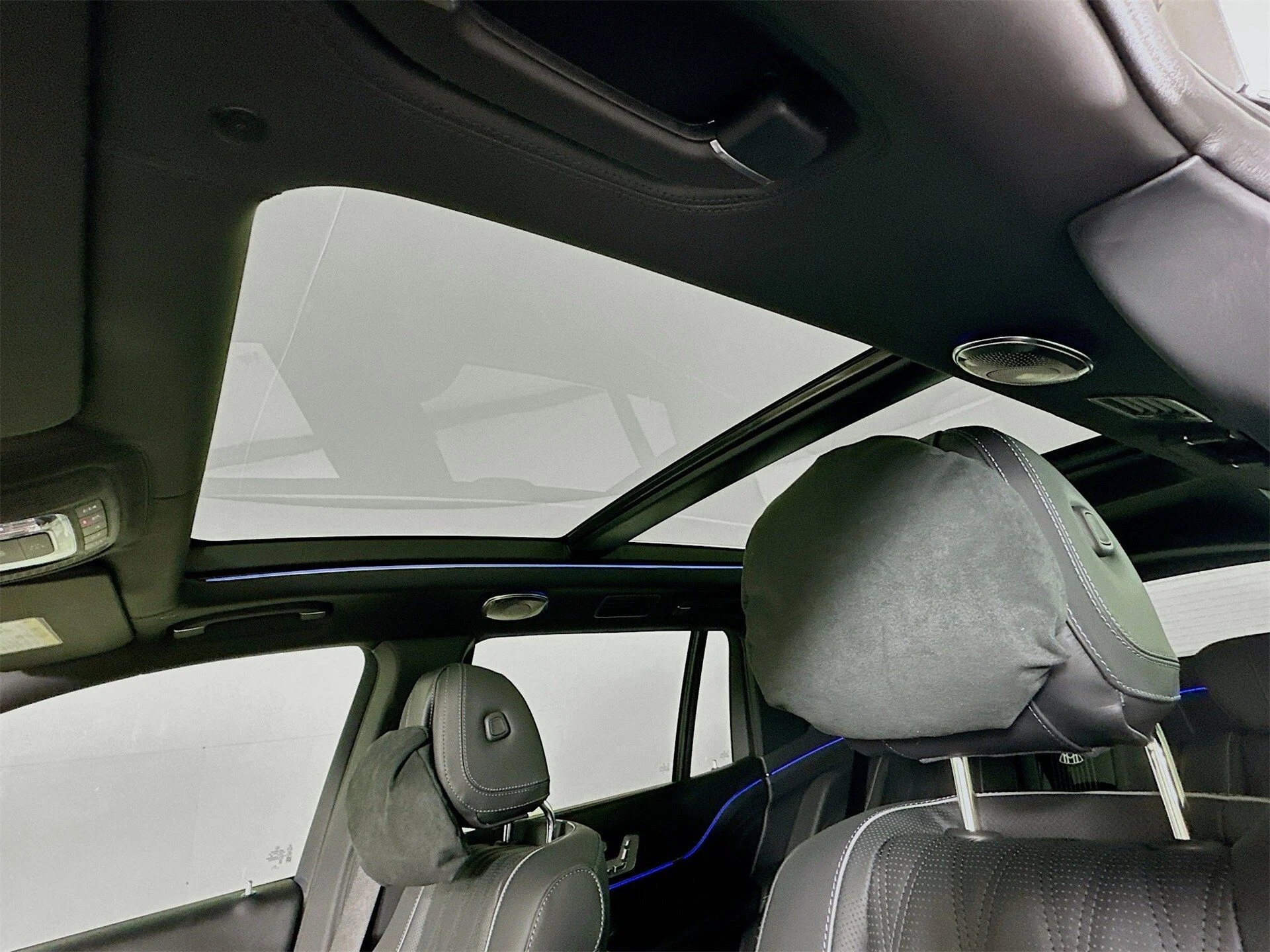 mph023_448744281_3ab644f82a5190694ad3d2711e0968c3x_477d78d441