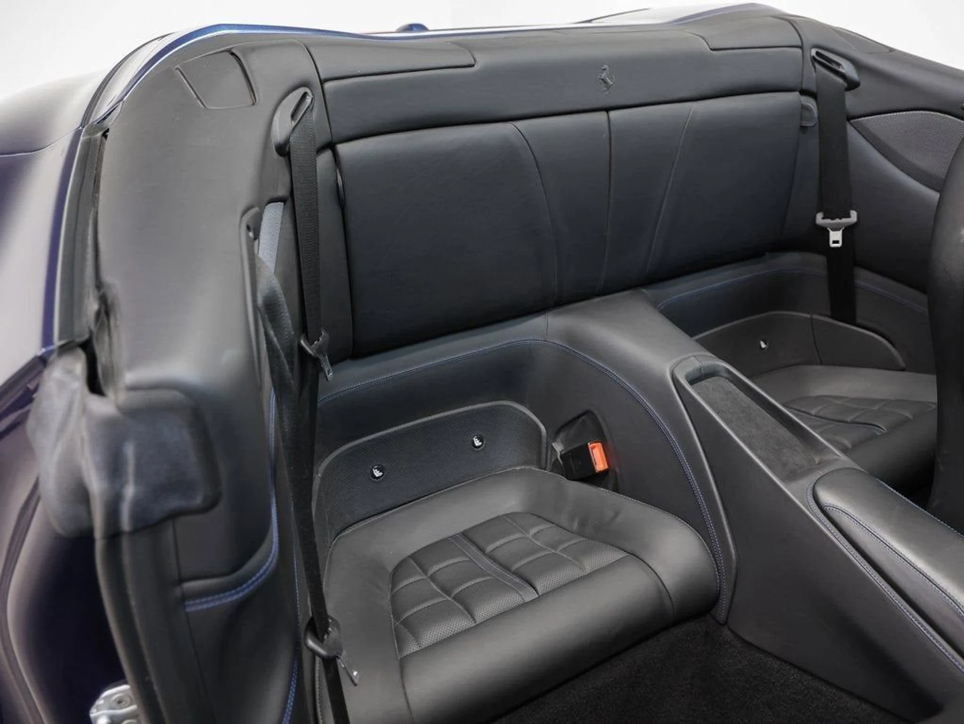 mph023_450809580_24_5aacf067cd