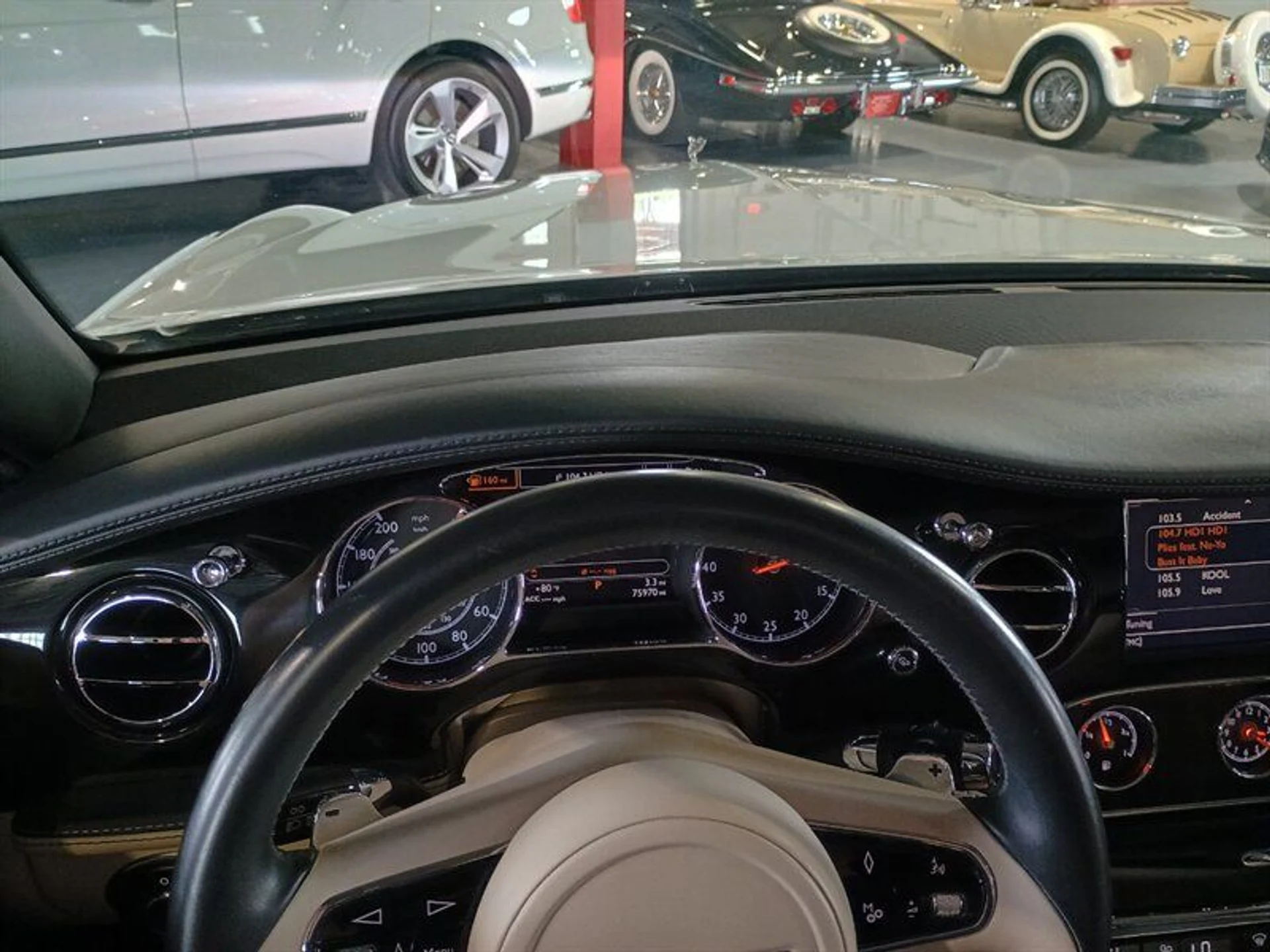 mph023_451114954_466c35dfa1_800_be542a4670