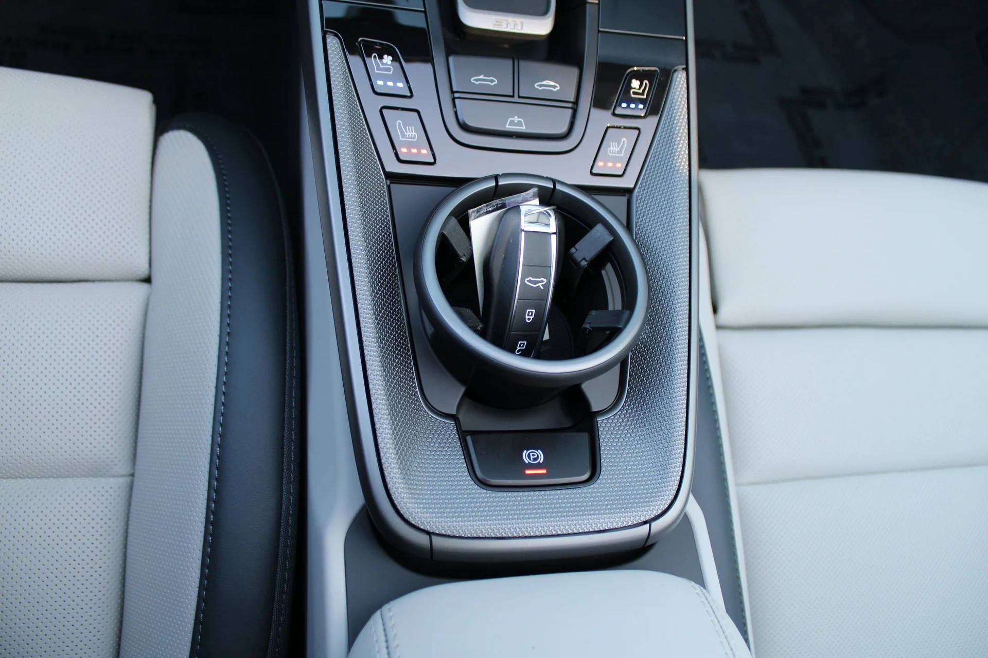 mph023_457183645_201e9ec3e0e846070c071cb47ed6c410x_6cef9226bc