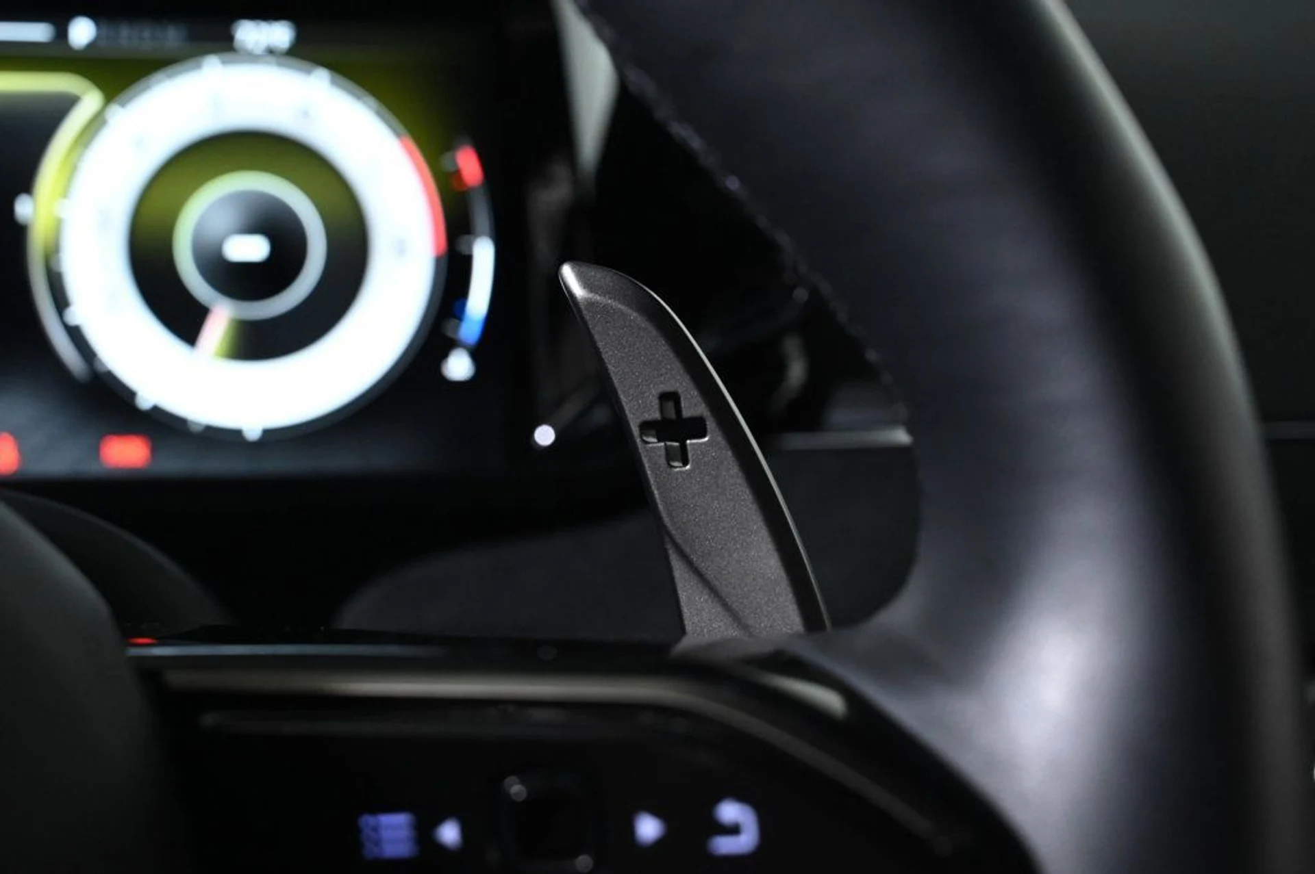 mph023_458417674_used_2025_aston_martin_vantage_base_11350_22975138_23_1024_5510f8942b