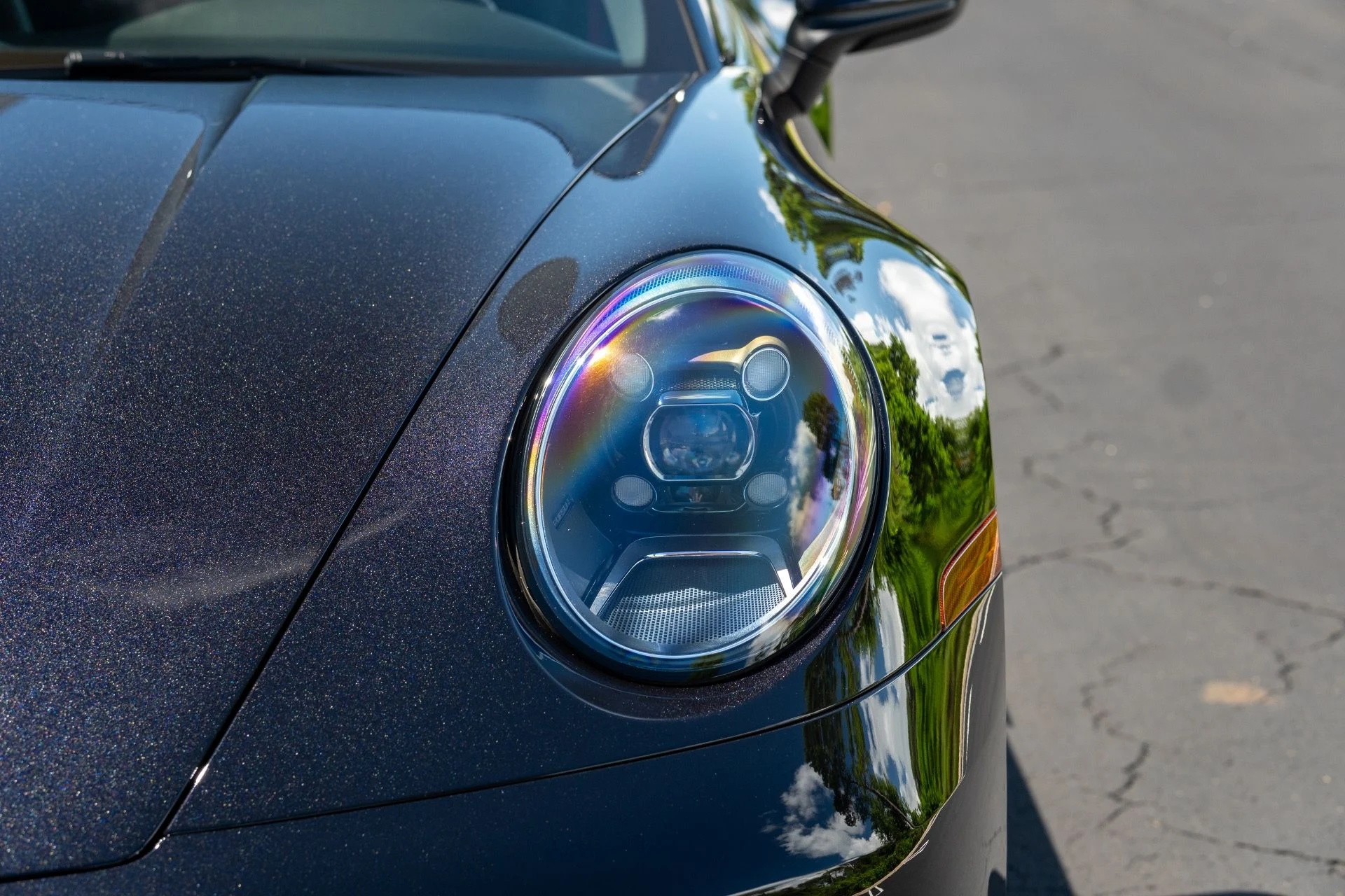 mph023_461442256_Used_2024_Porsche_911_Carrera_4_S_1758921760_57649f7a54