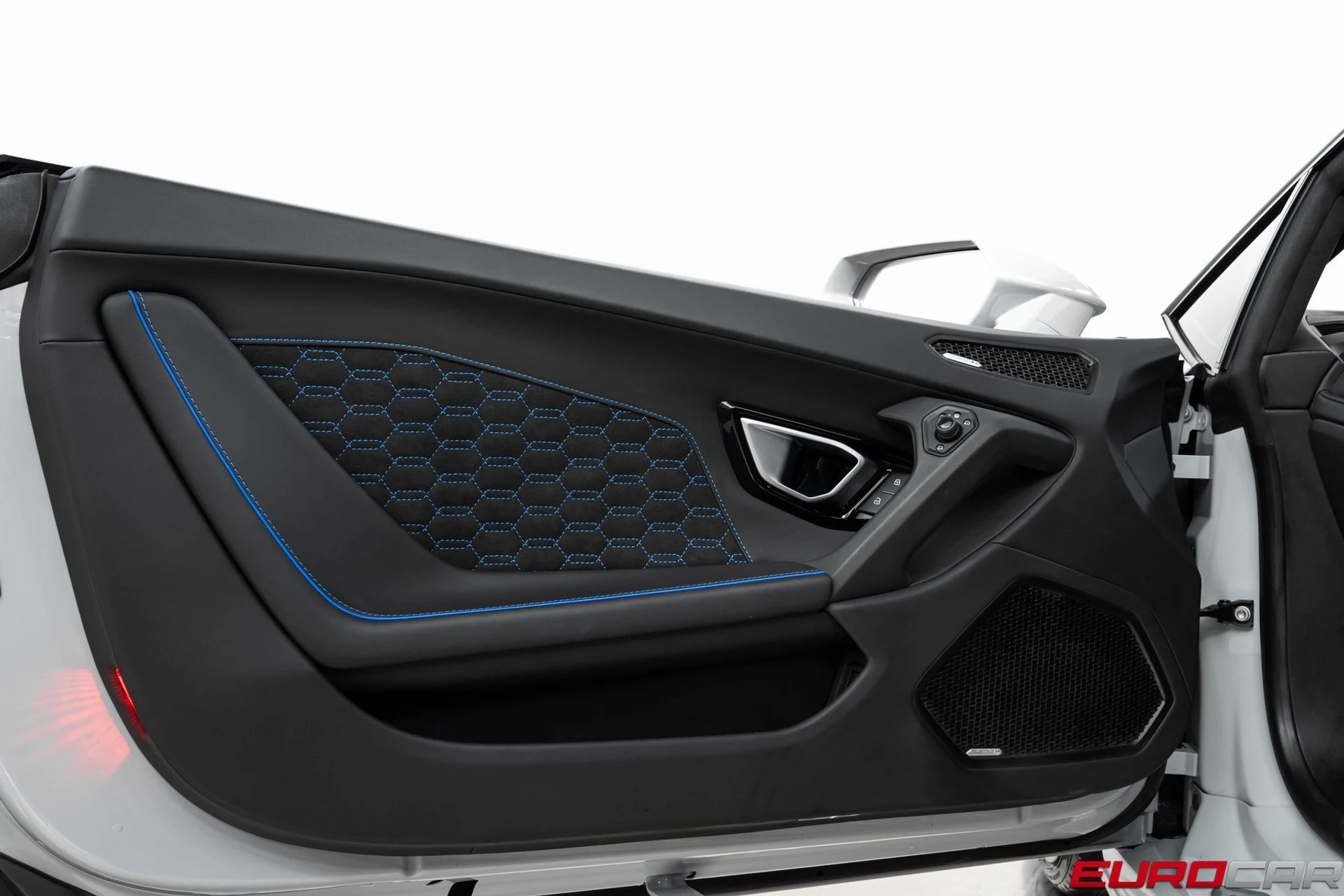 mph023_463045270_image_24_b0c0a3e02b