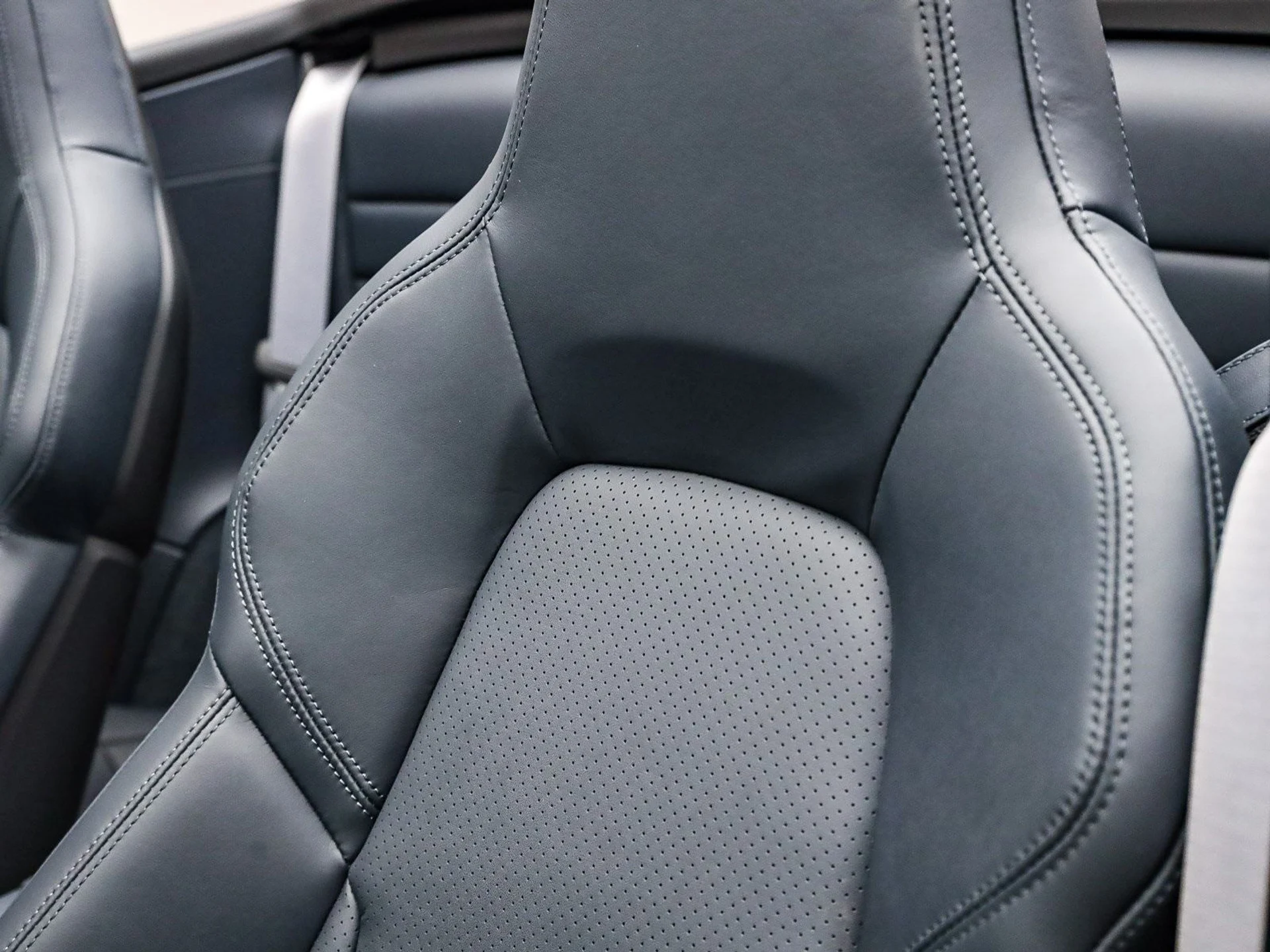 mph023_471428976_398d4d43db8dfb407b2b6fac07ebbea7x_efe1815c1b