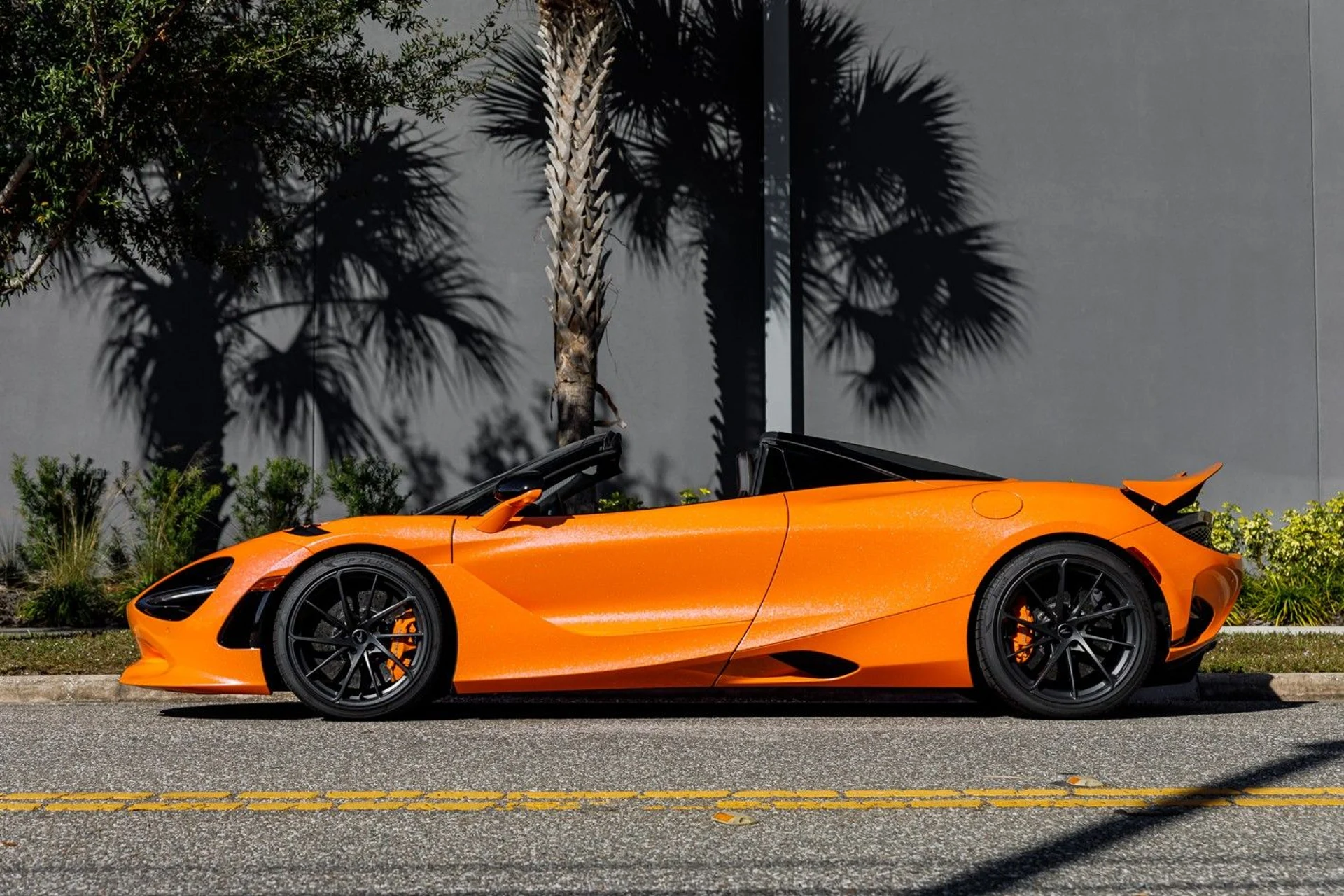 mph023_472019823_515_p24_l_107cc570ac