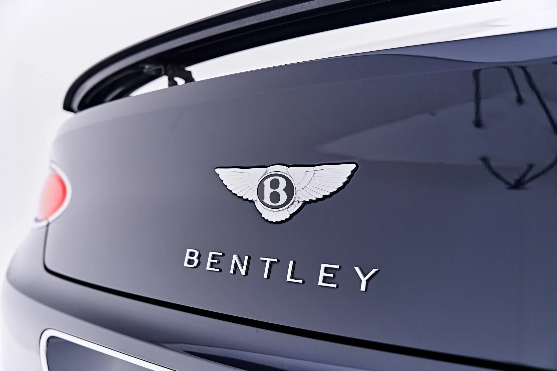 mph023_472245058_Used_2020_Bentley_Continental_GT_V8_1784051996_e58dc547c7
