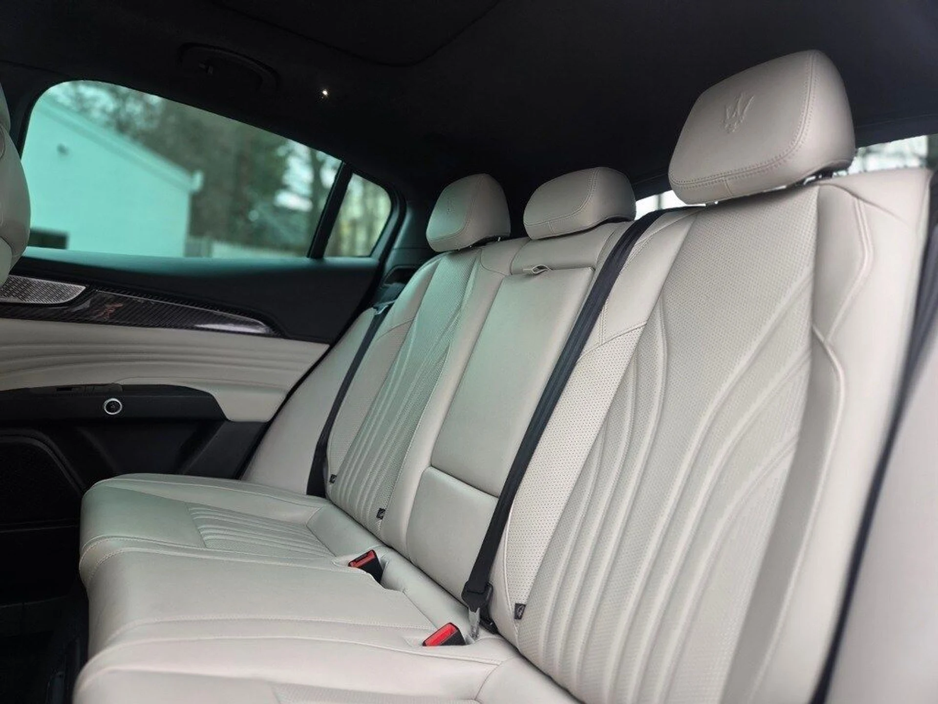 mph023_475463177_1043c7336afcca9e64ea68f7e5be2b48x_3a72ce2e55