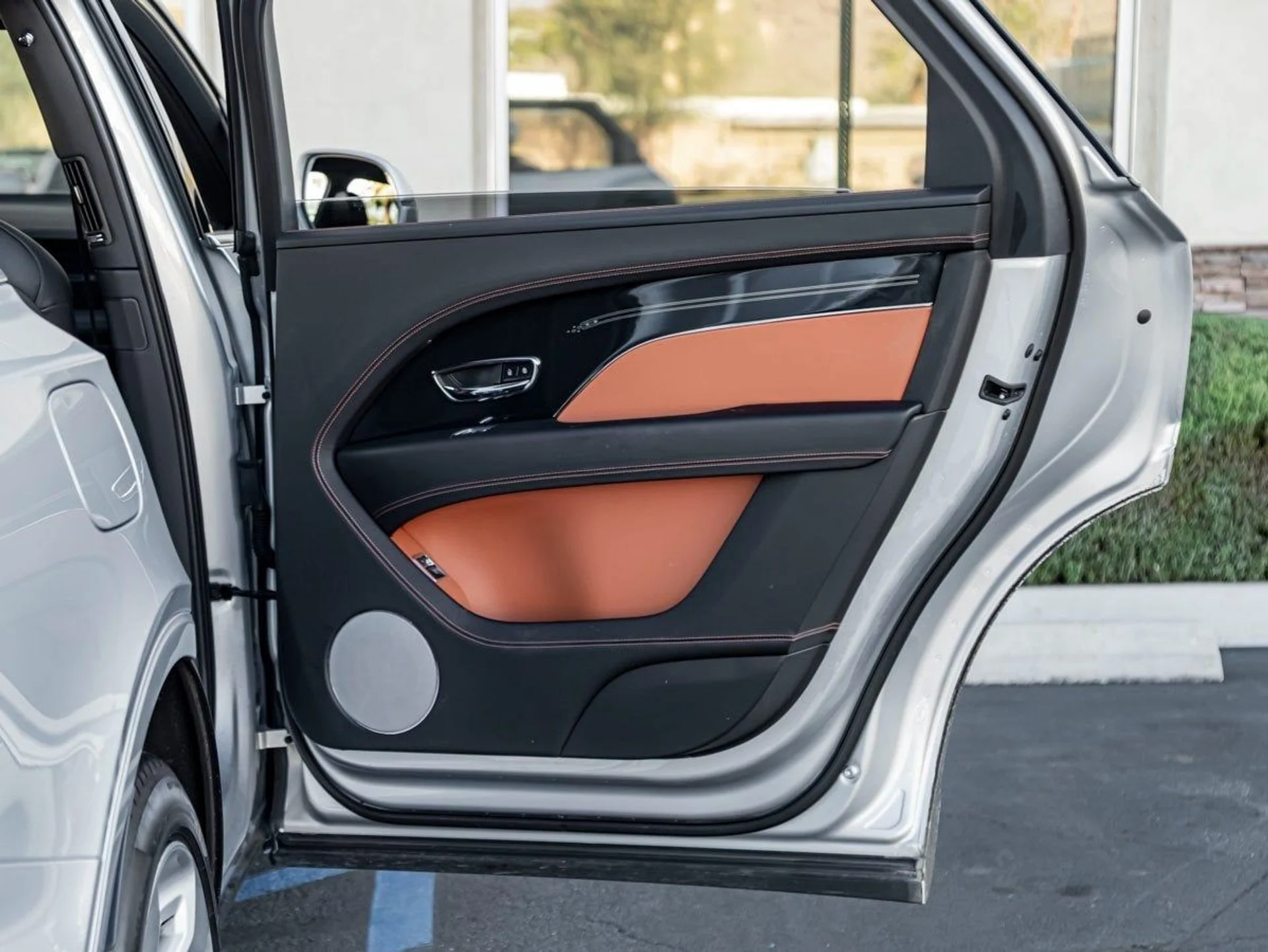 mph023_480936424_24_aac88a11ce