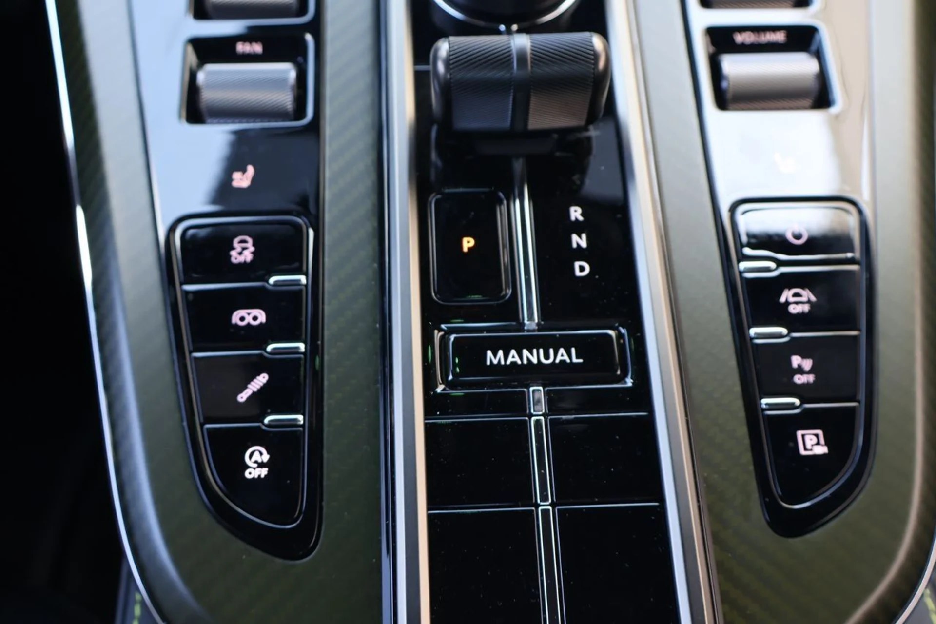 mph023_48369074_24_366f95274f