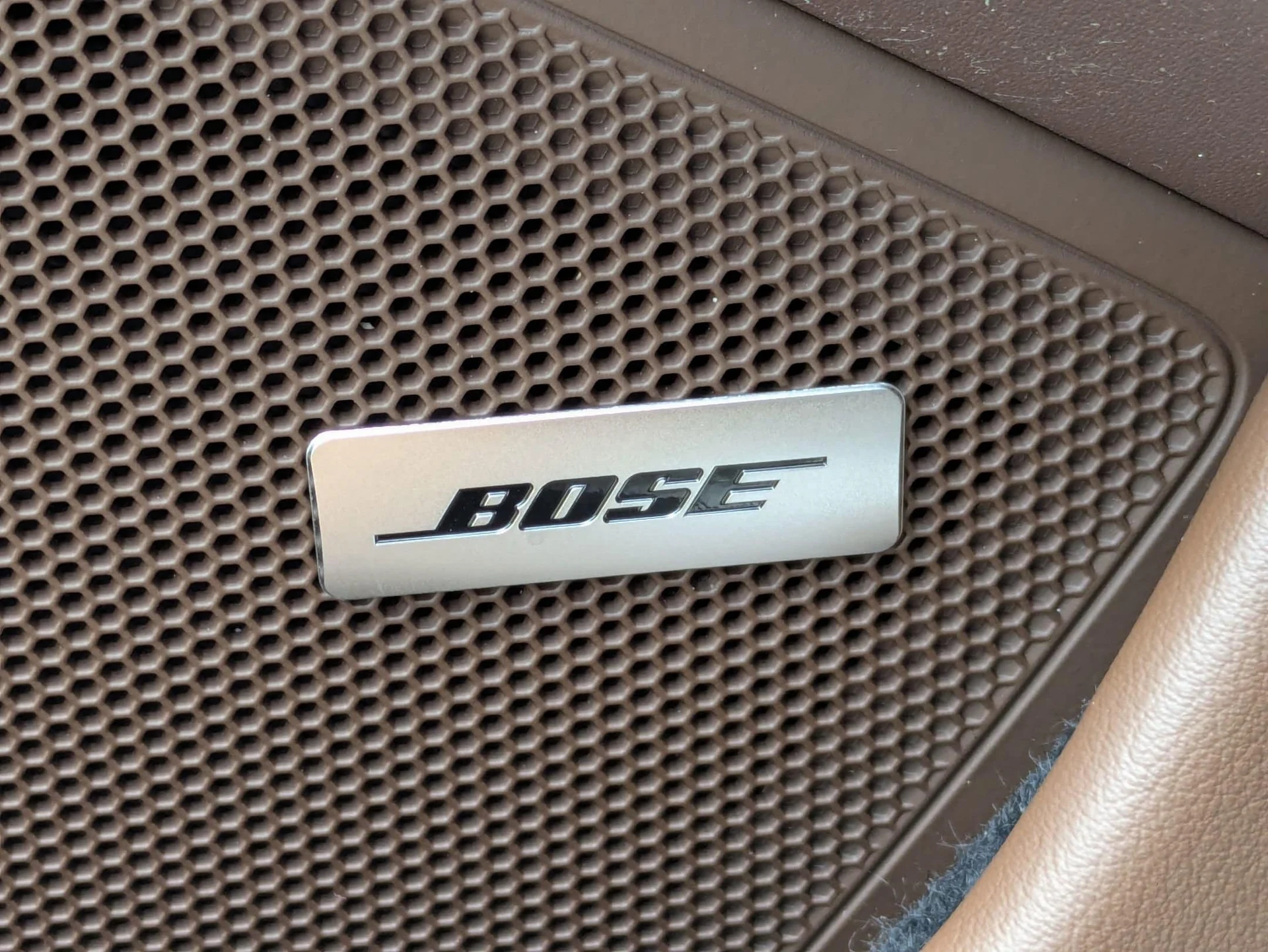 mph023_488229787_f8ed607fb5d8ee32079a02f2b86d8f87x_9e8e35a78f