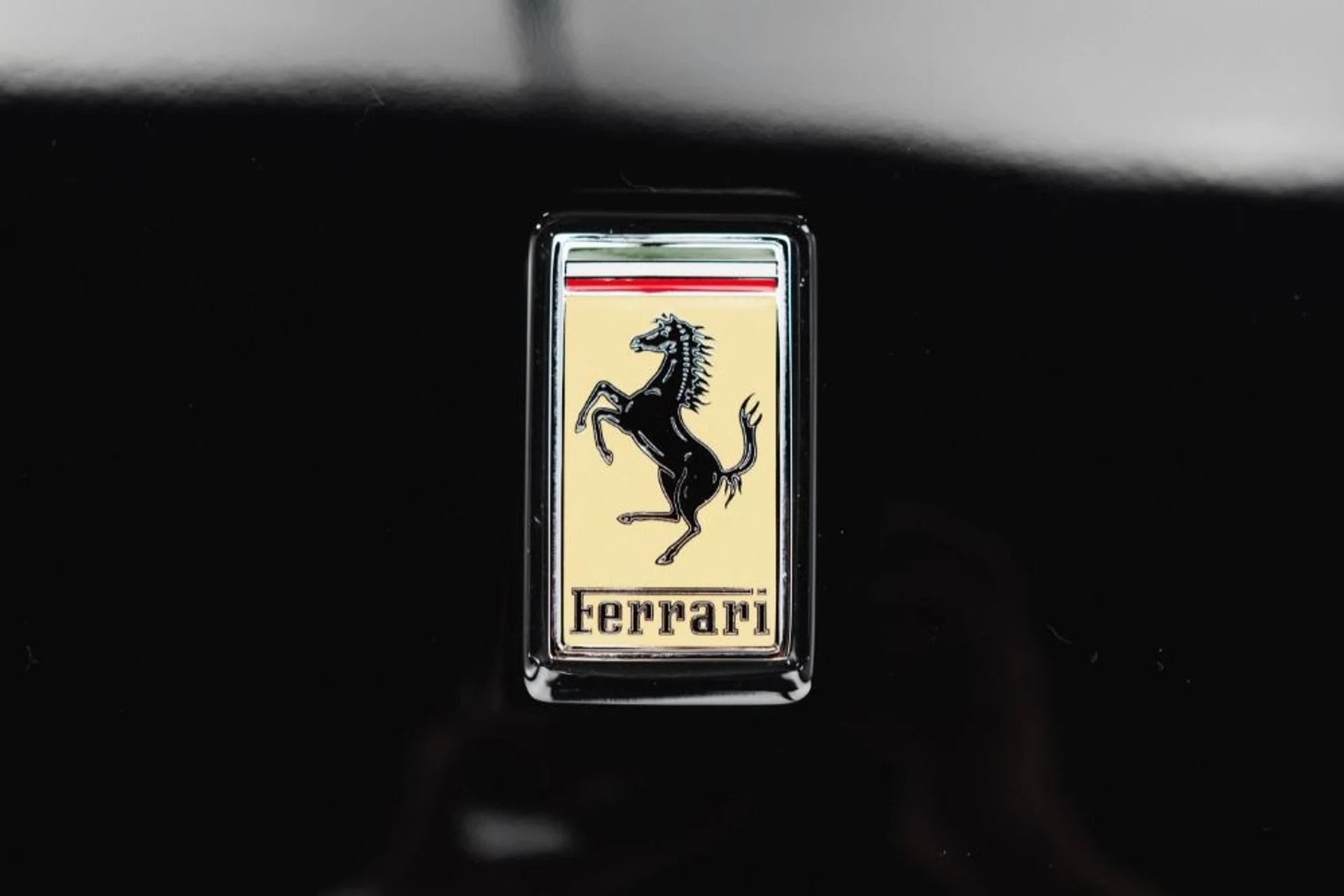 mph023_490760917_Used_2024_Ferrari_Roma_Spider_4fcf2cd518