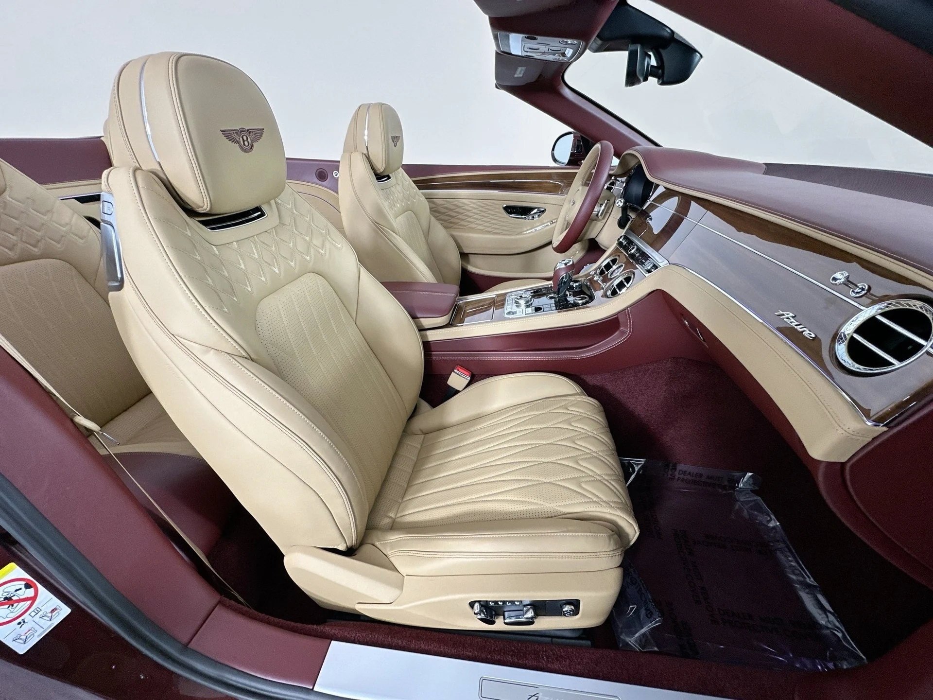 mph023_491954808_24_cfee01e653