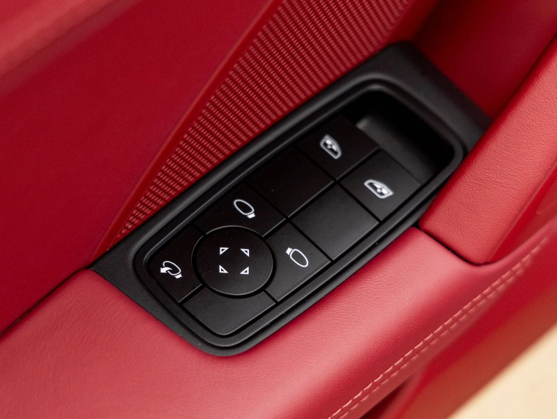 mph023_493658971_24_efb4aeb224