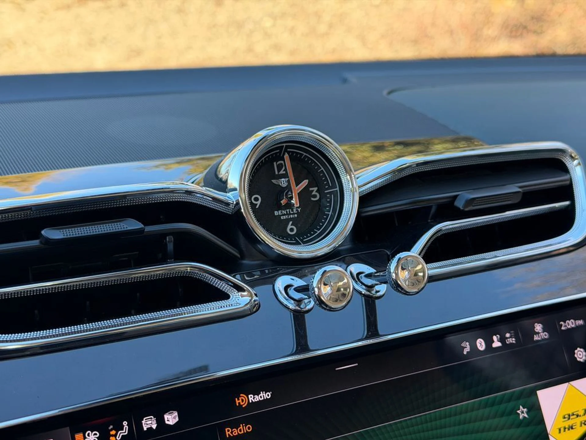 mph023_497255270_77173ef26078450d9142fa7af1263c60_18376565c0