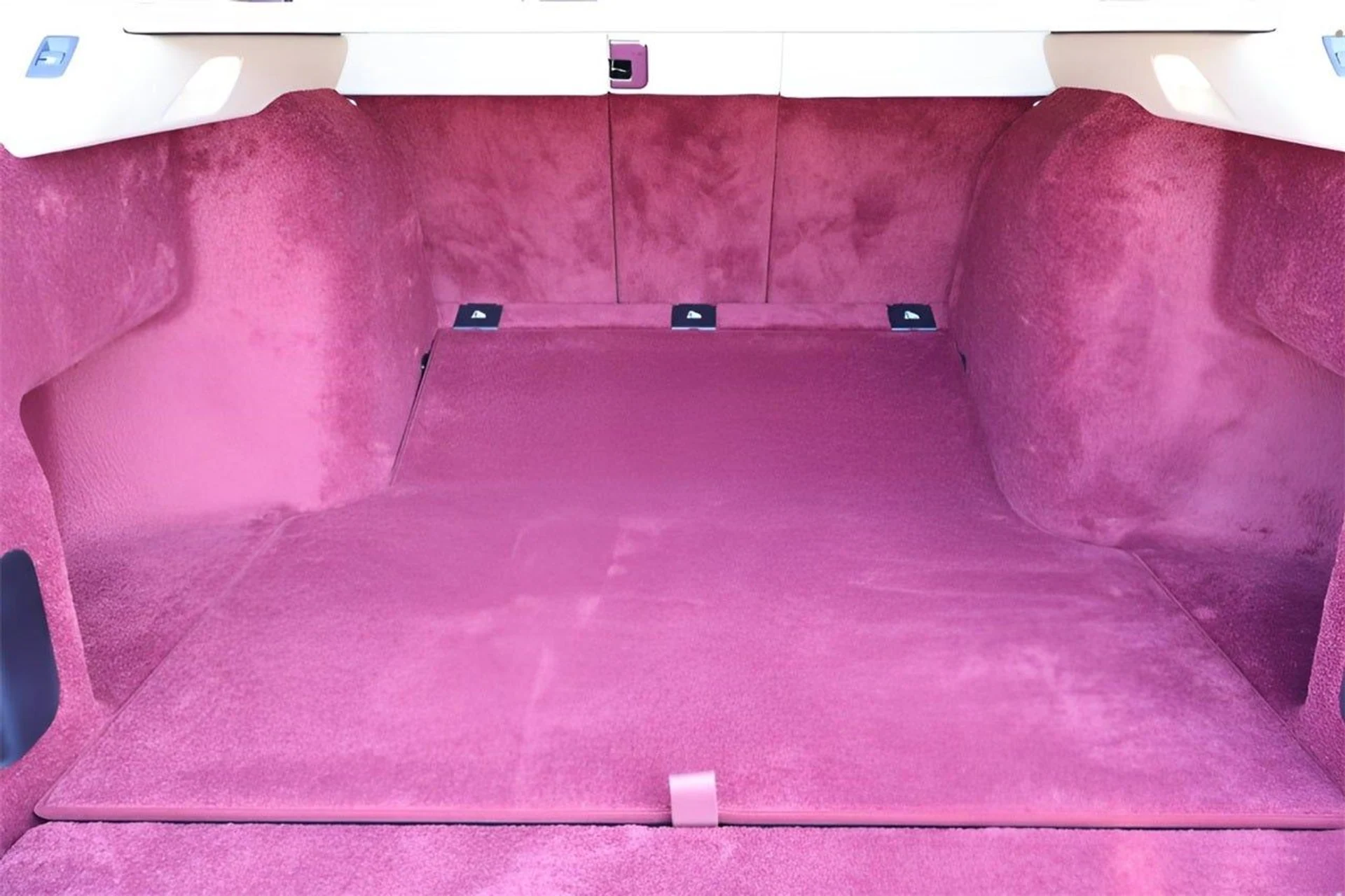 mph023_502195443_24_814d8cf59f