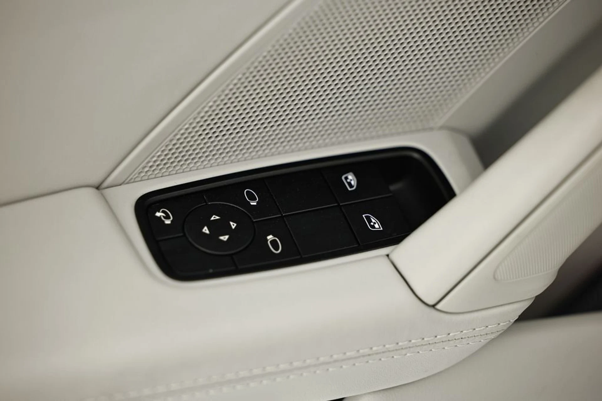 mph023_502728333_7d453f398d6ff9bcb2ce0b1816ff2fa2_9e62927d72