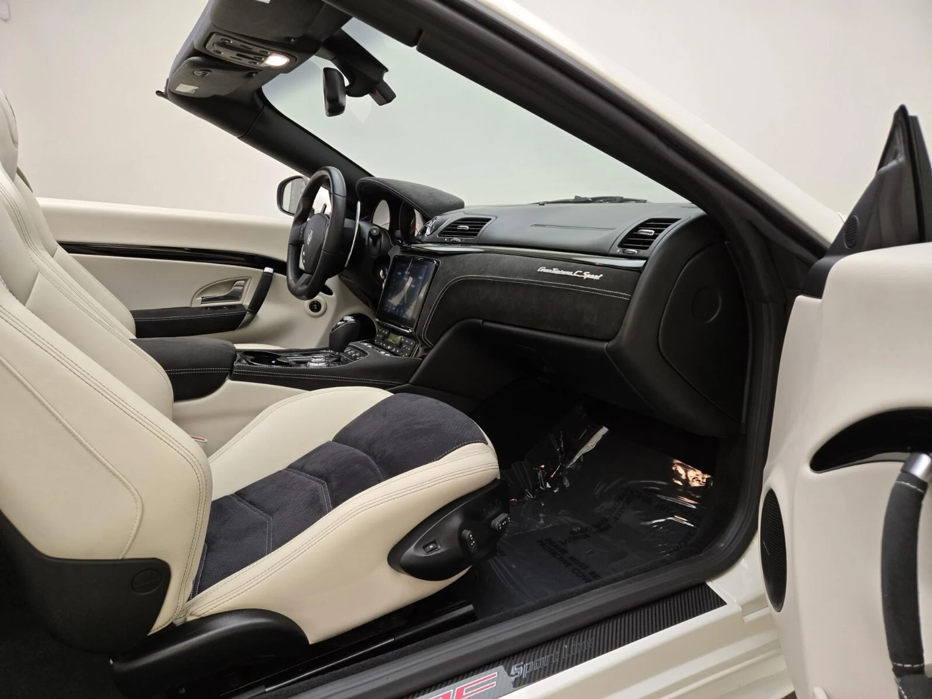 mph023_502922548_Used_2018_Maserati_Gran_Turismo_Sport_1753858114_43a58b7d03