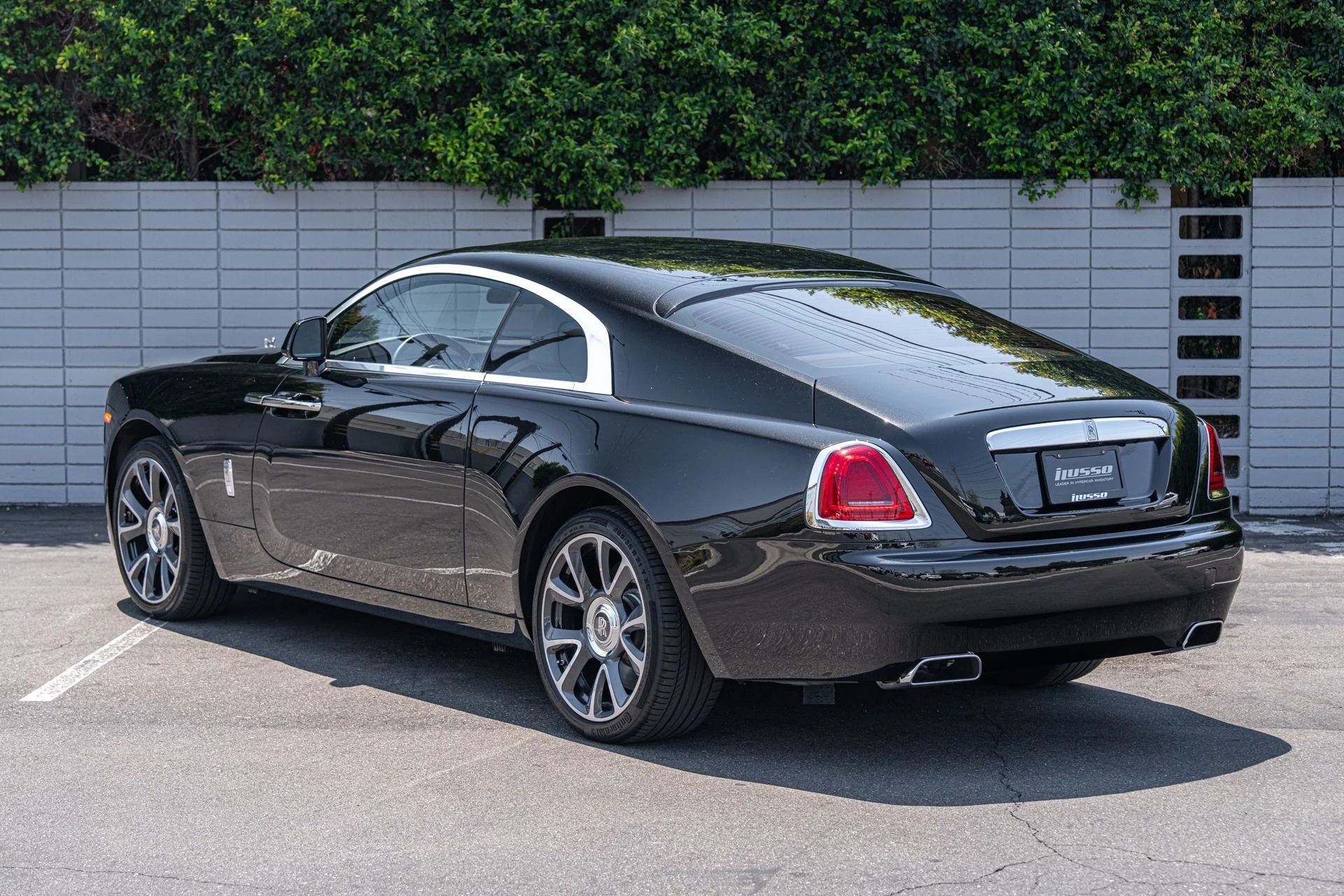 mph023_513595048_Used_2018_Rolls_Royce_Wraith_1752607024_b1242bcad7