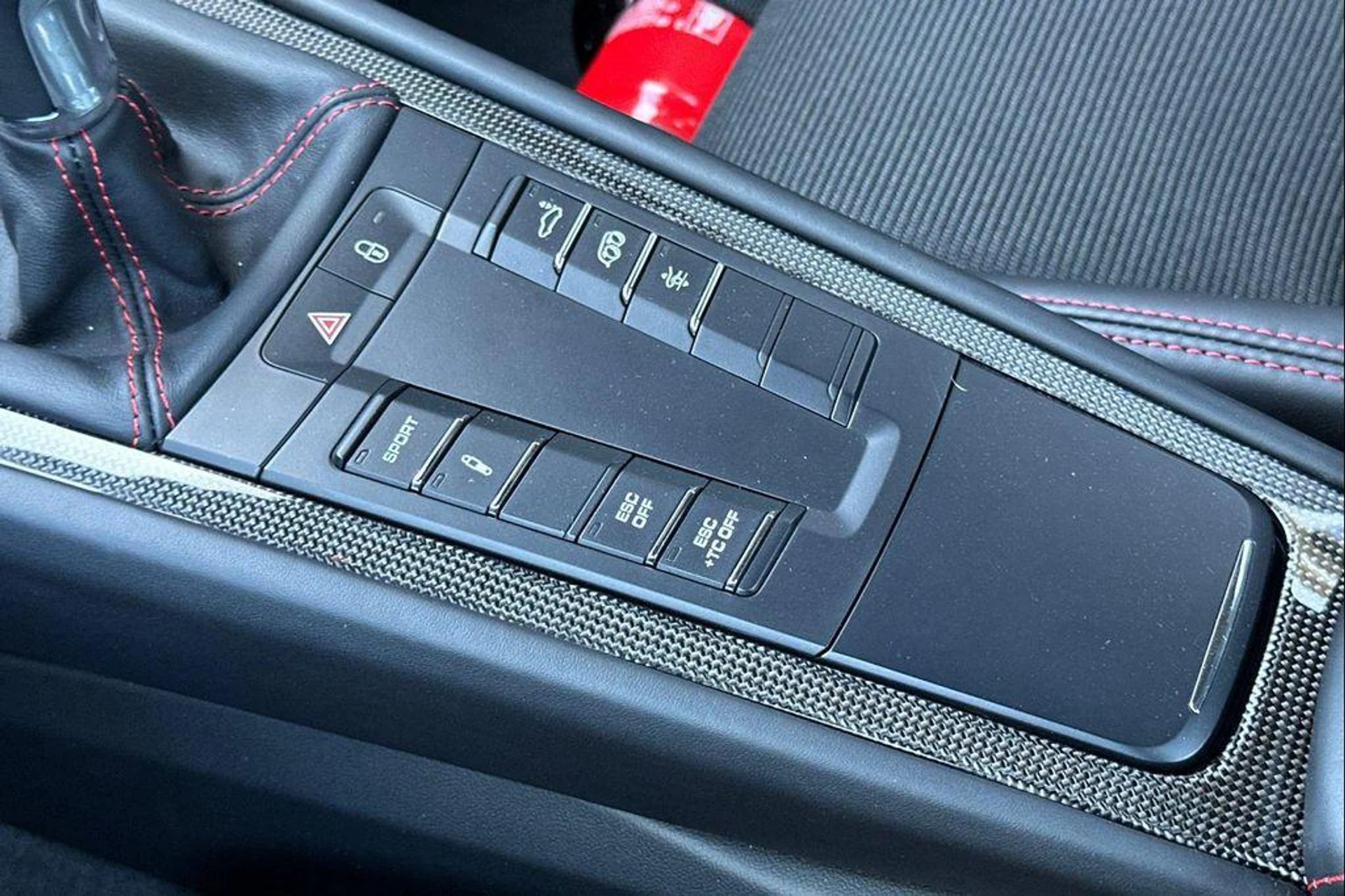 mph023_514604893_Nhum6_H7_D_Gco_Sp5d_Ef_Qfq_C3h_Z4pk_de67cb2375