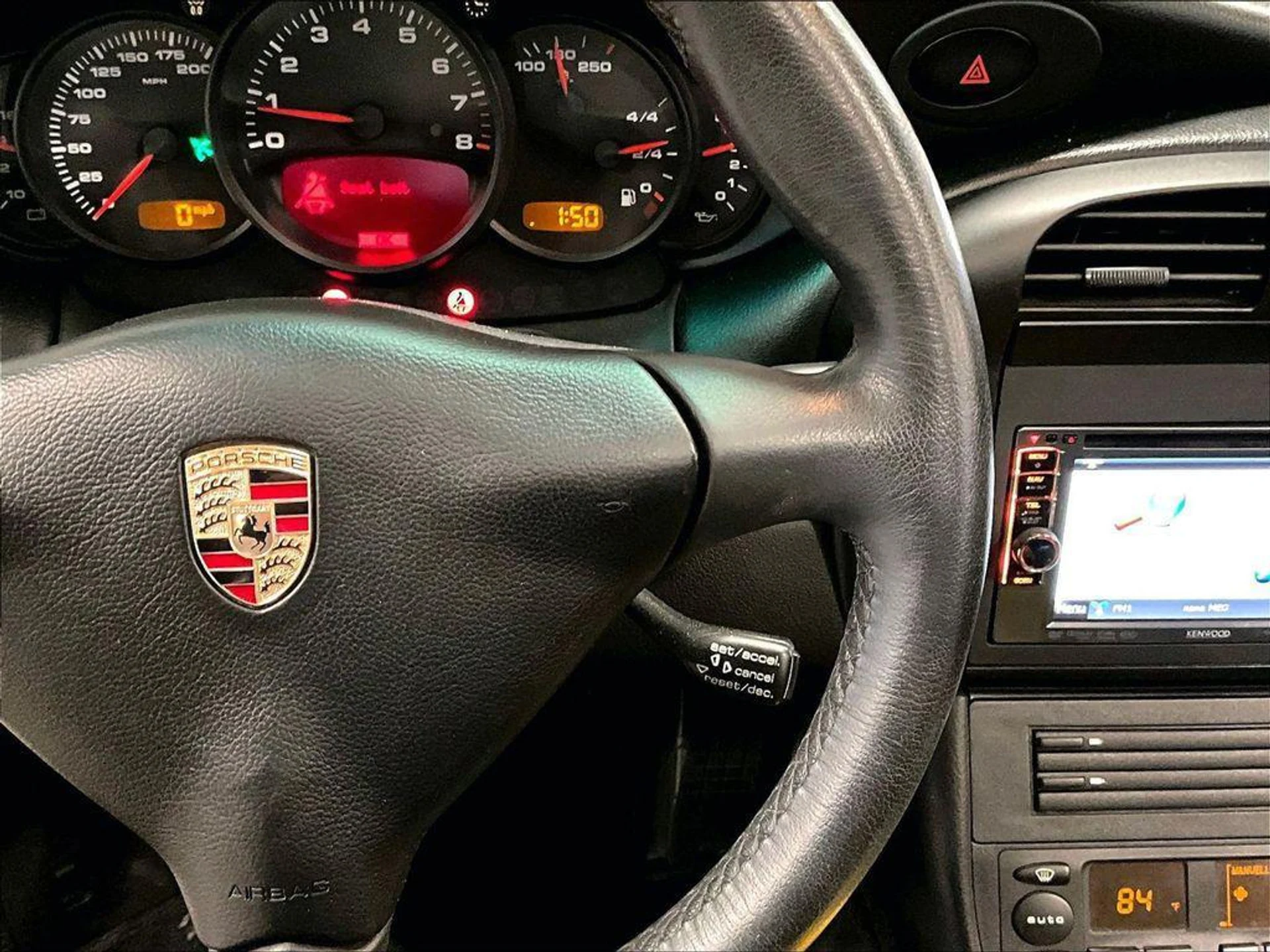 mph023_516724443_Rum_ZK_8_A_Rf_HORYUG_Dyp_MBHH_66_Y_Oc_df26293a43