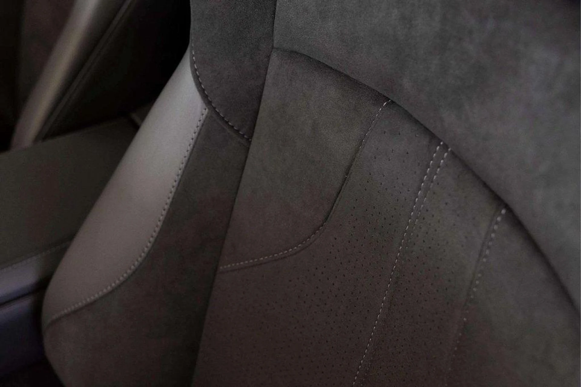 mph023_520004754_W51_R8_WIO_Raebho_RTFI_xea_WUTX_0_d0d83d9d68