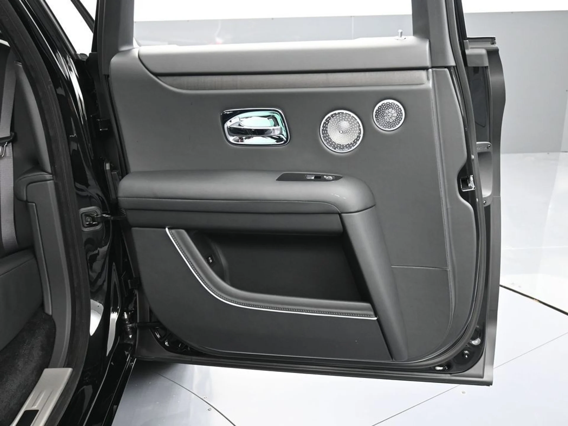 mph023_527094881_image_23_b74f65c990