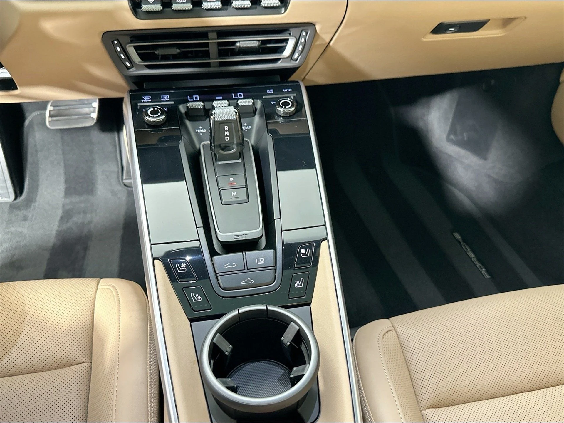 mph023_534746532_57f05f38afa2e5b765c959c11461df65_d899757192